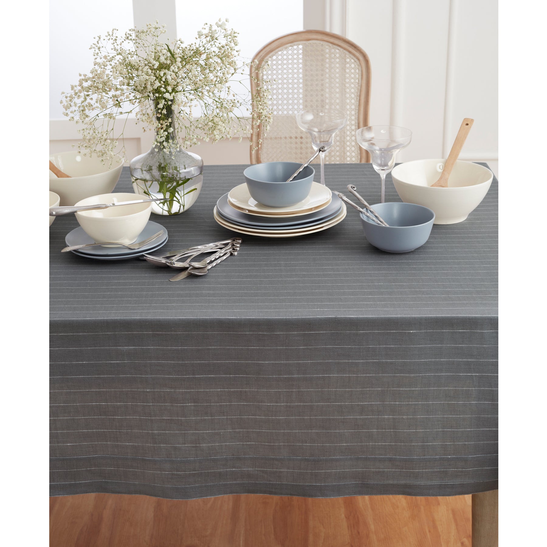 Elegant Pinstripe Tablecloth for Dining & Events - Premium Cotton Table Cover for Restaurants, Weddings & Home Decor
