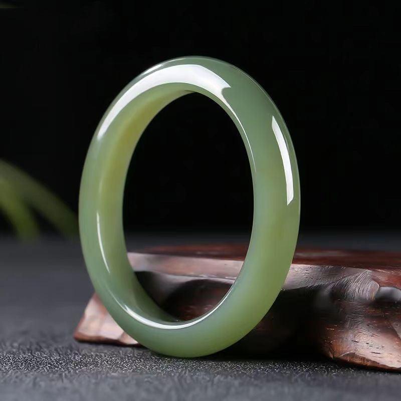 Elegant Women's Fashion Casual Hetian Jade Bracelet - Stylish Handmade Jewelry for Daily Wear & Special Occasions