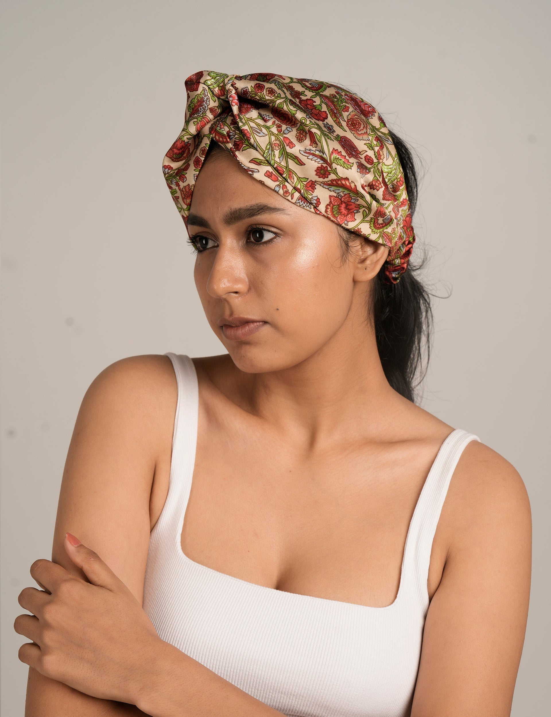 Light Turban 22 - Soft & Stylish Head Wrap for Women - Perfect for Yoga, Gym, Beach & Everyday Wear
