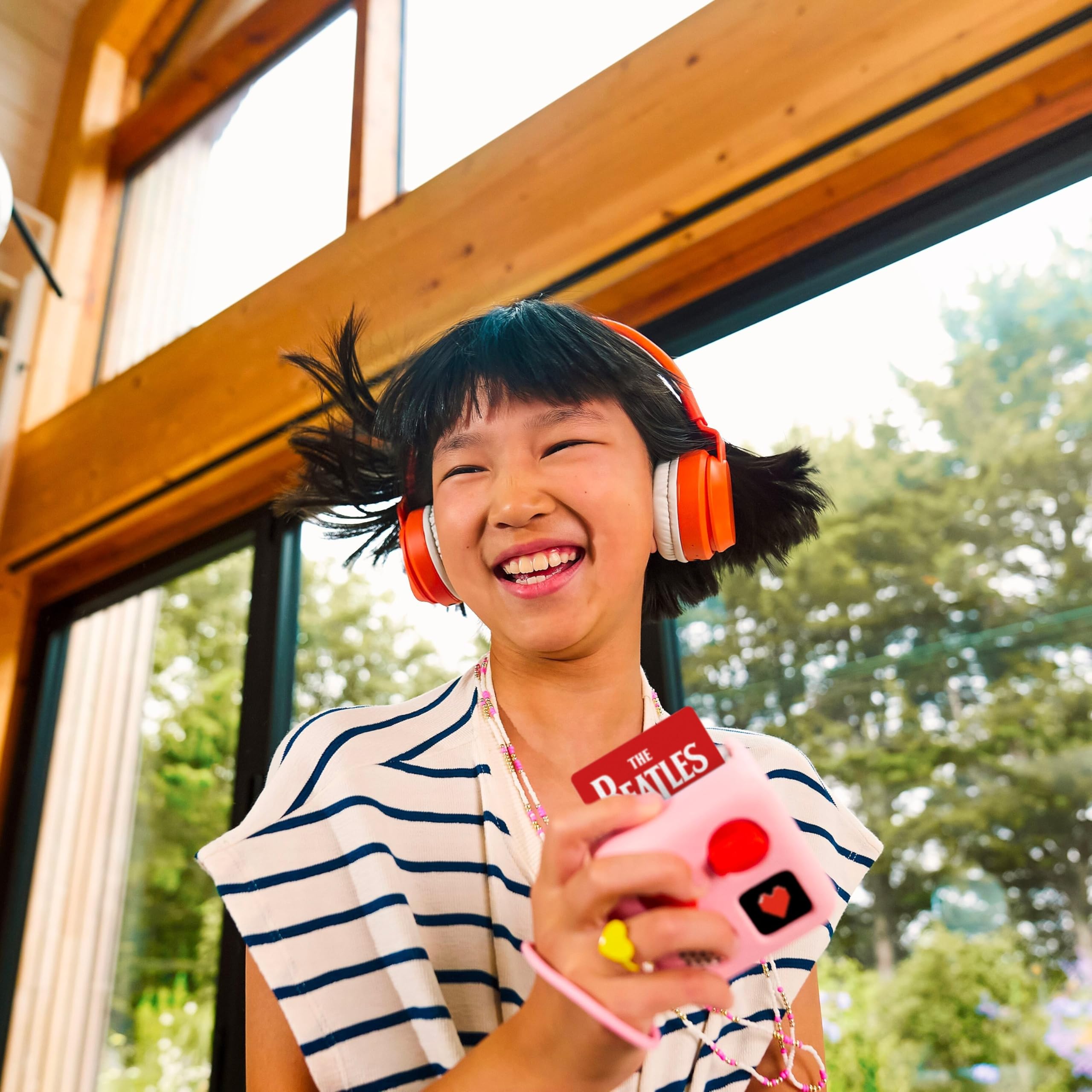 Yoto 5-Minute Enchanted Stories Audio Cards for Kids - Screen-Free Storytelling for Yoto Player & Mini | Fun Bedtime, Playtime & Travel Entertainment for Ages 4+ | Perfect for Car Rides, Quiet Time & Learning Moments