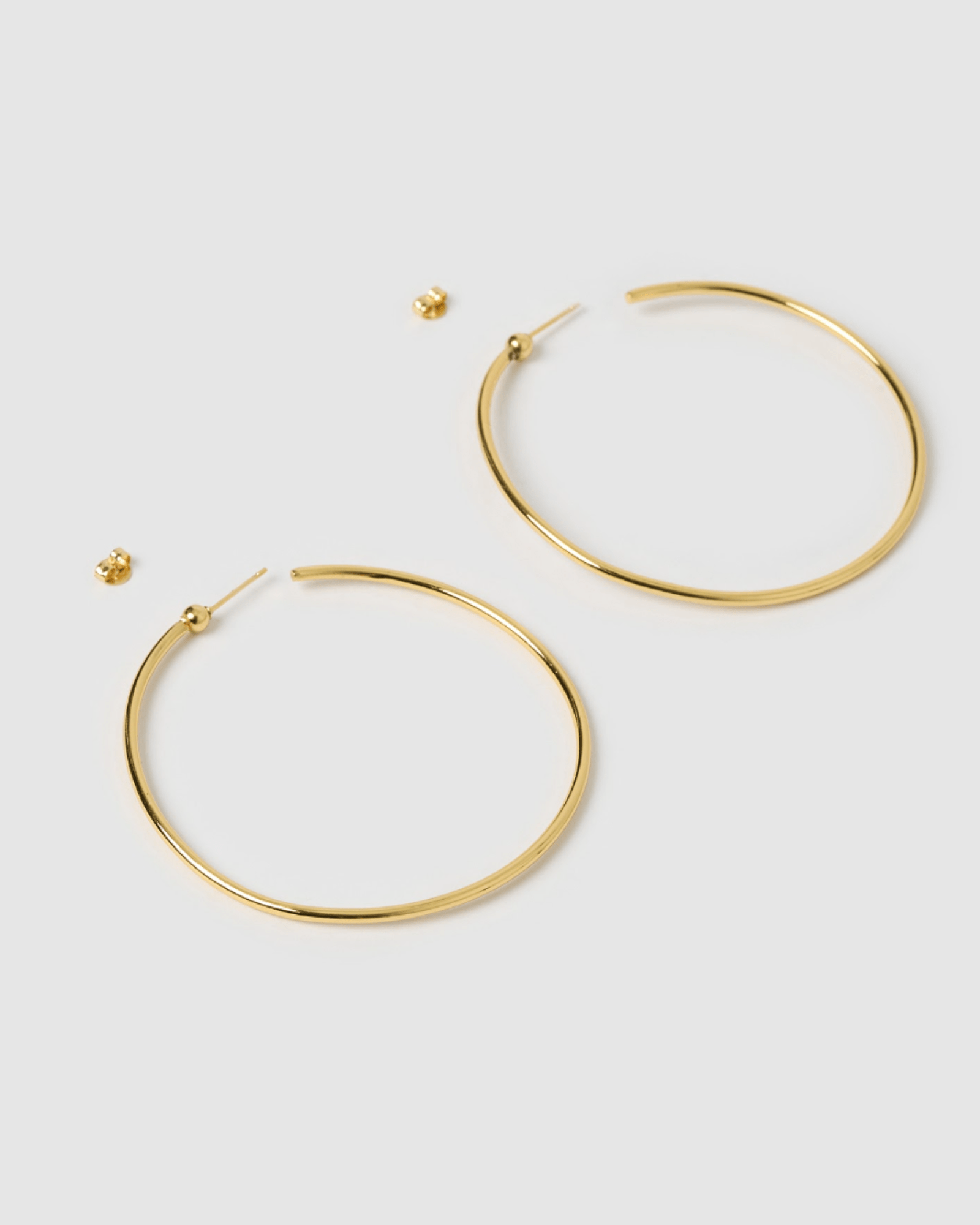 Izoa Alessia Gold Hoop Earrings for Women - Elegant & Trendy Jewelry for Everyday Wear, Parties & Special Occasions