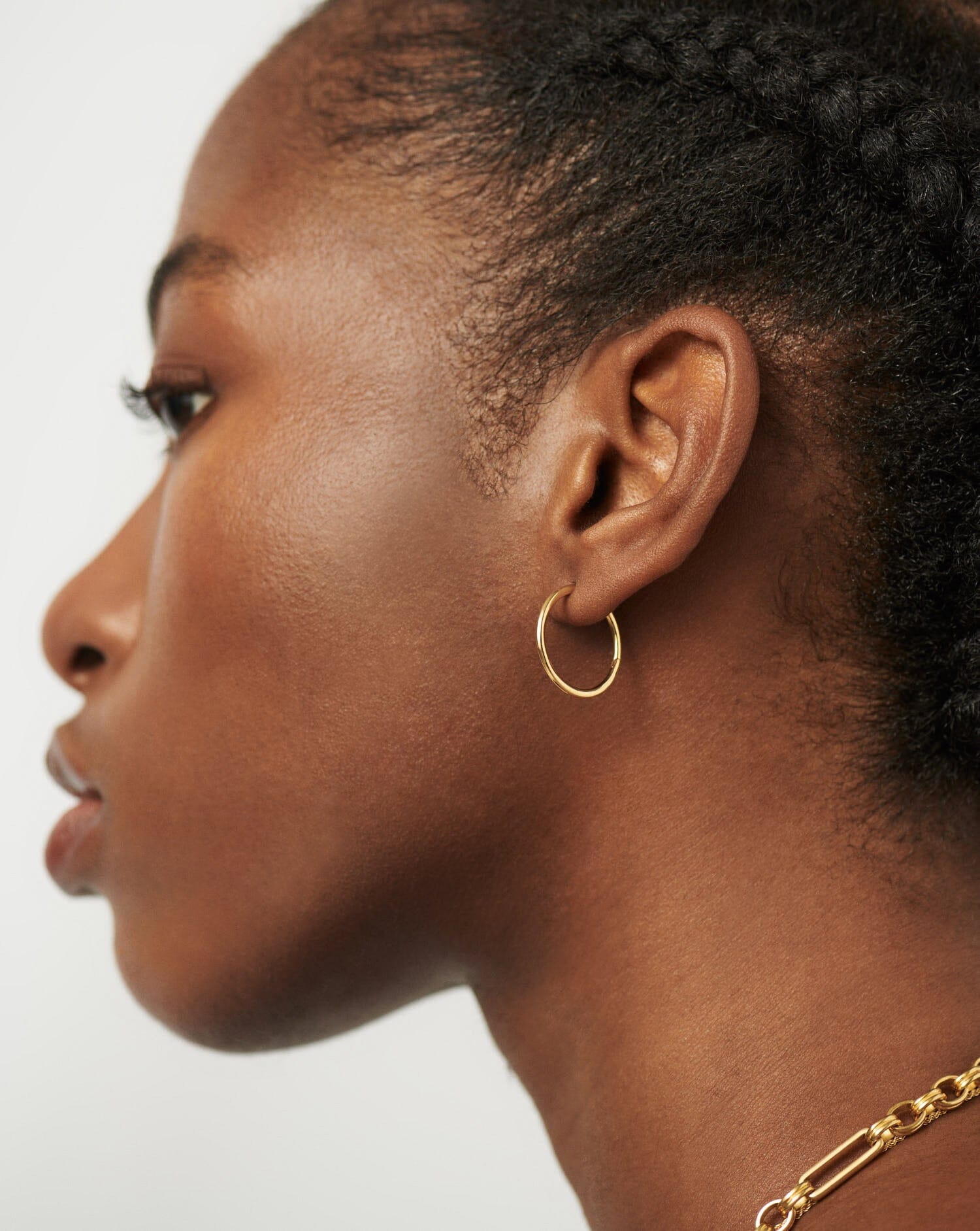 Classic Small Hoop Earrings for Women - 18k Gold Plated Dainty Circle Earrings | Perfect for Everyday Wear, Date Night & Gift Giving