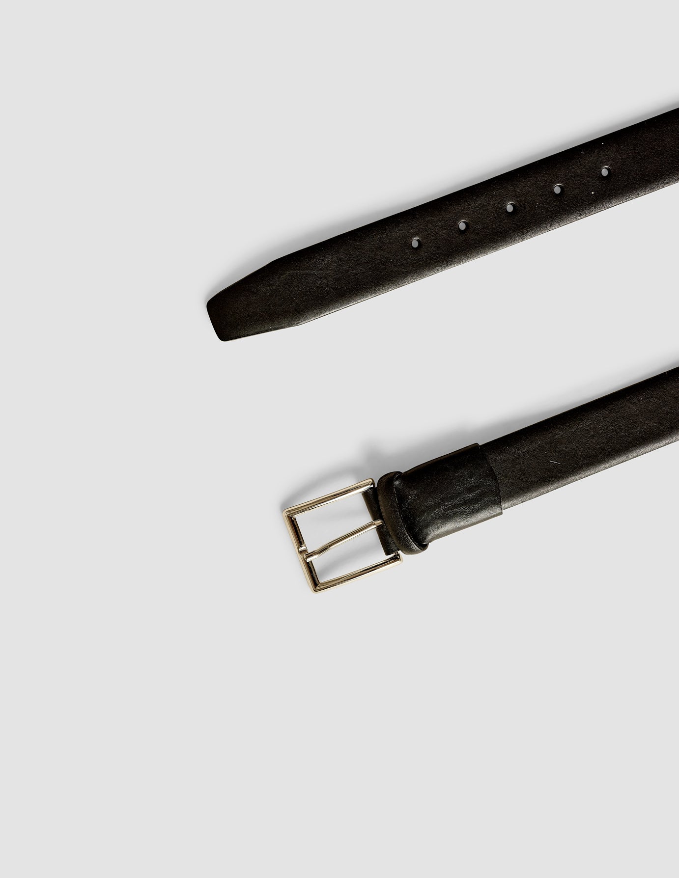 Premium Elastic Leather Belt for Men & Women - Adjustable Stretch Waistband - Black - Perfect for Casual Wear, Office & Formal Occasions