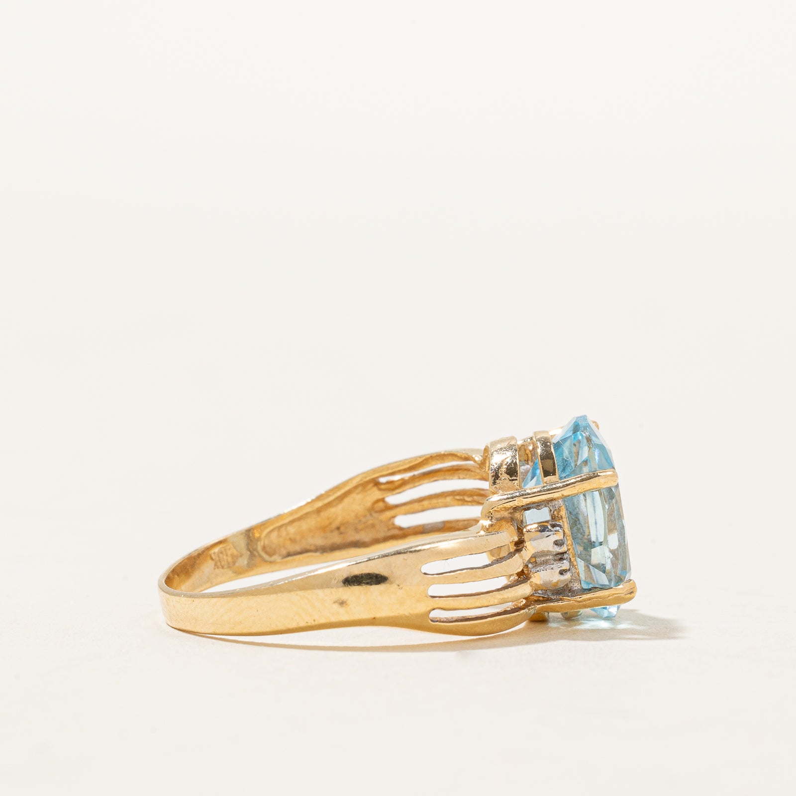 Exquisite 4.90ct Blue Topaz & 0.02ct Diamond Cocktail Ring - Size 7.75 | Elegant Women's Jewelry for Parties, Weddings & Special Occasions