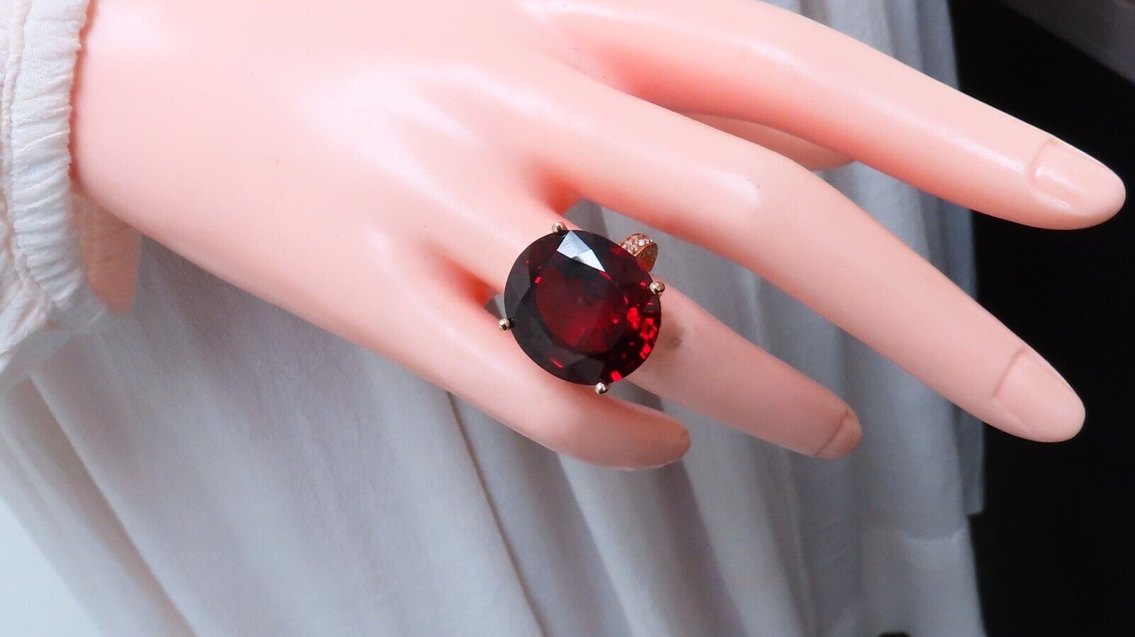 35.75 Carat Natural Vivid Red Spessartite Diamond Ring in 14K Gold - Elegant Engagement, Anniversary & Special Occasion Jewelry Gift for Women