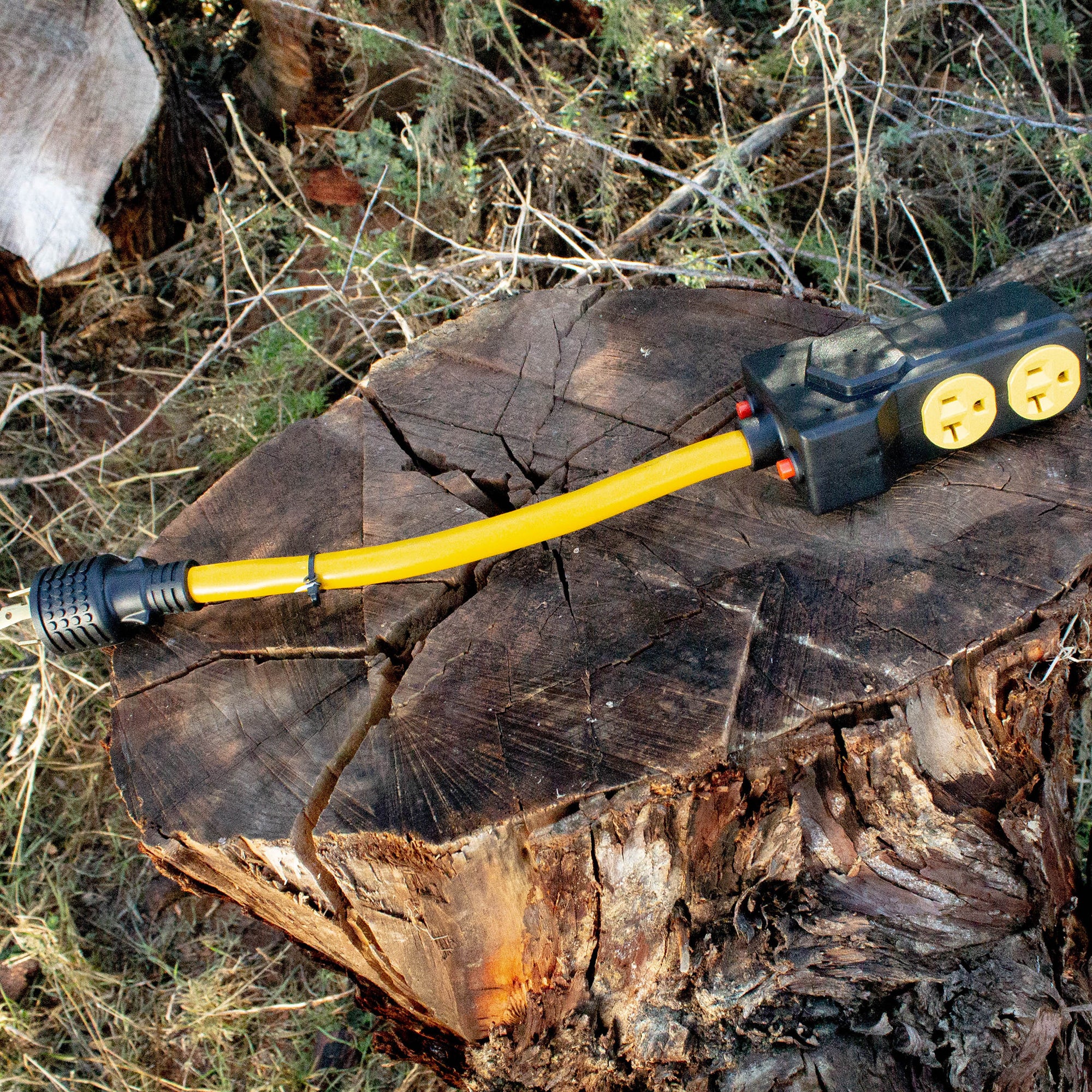 Heavy Duty L14-30P to (4) 5-20R Power Cord with Attachment Clips - Perfect for RV, Generator & Outdoor Power Distribution