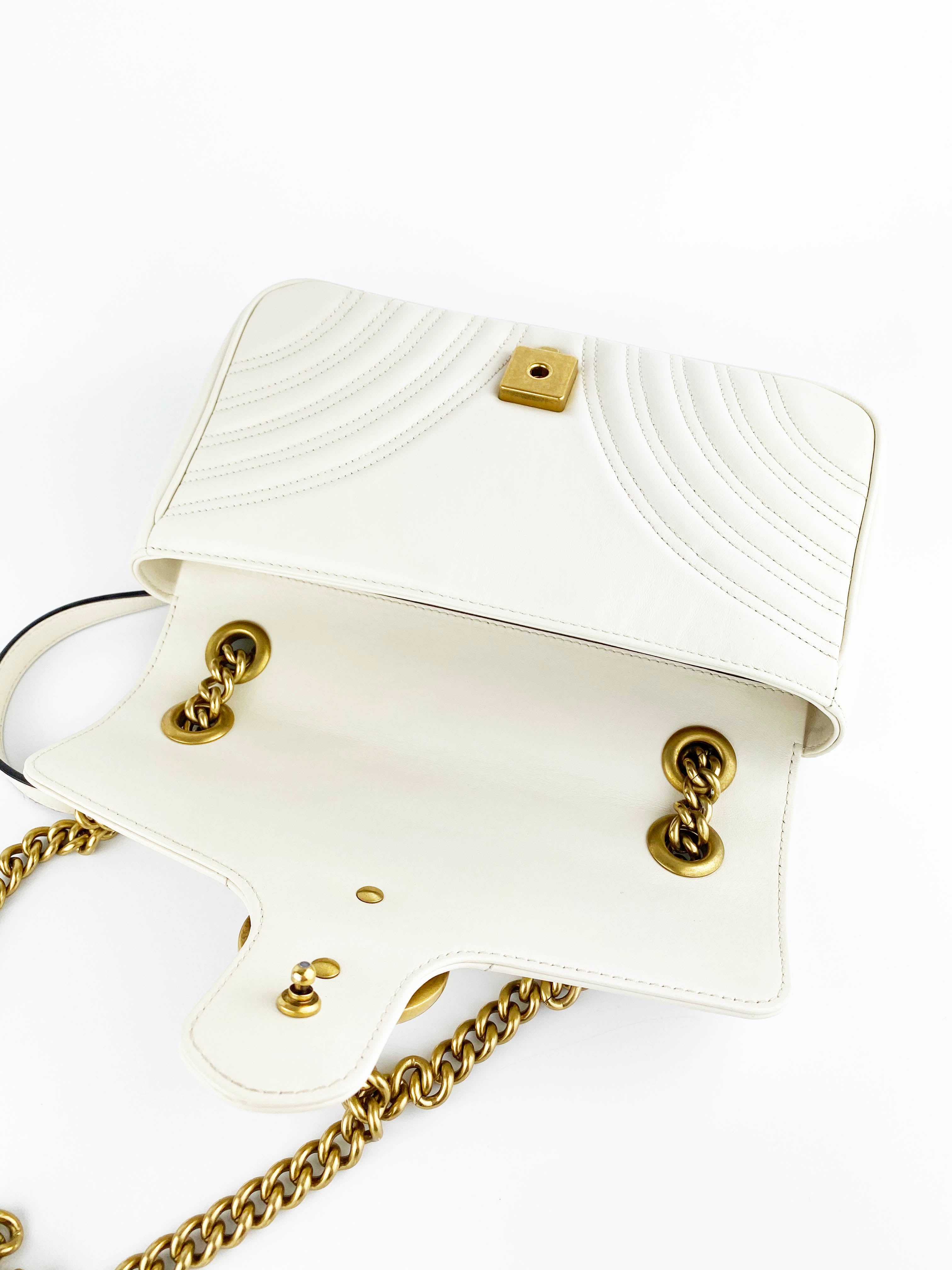 Gucci GG Marmont Small Matelassé Leather Shoulder Bag for Women | Luxury Designer Crossbody Purse | Perfect for Date Night, Parties & Everyday Use