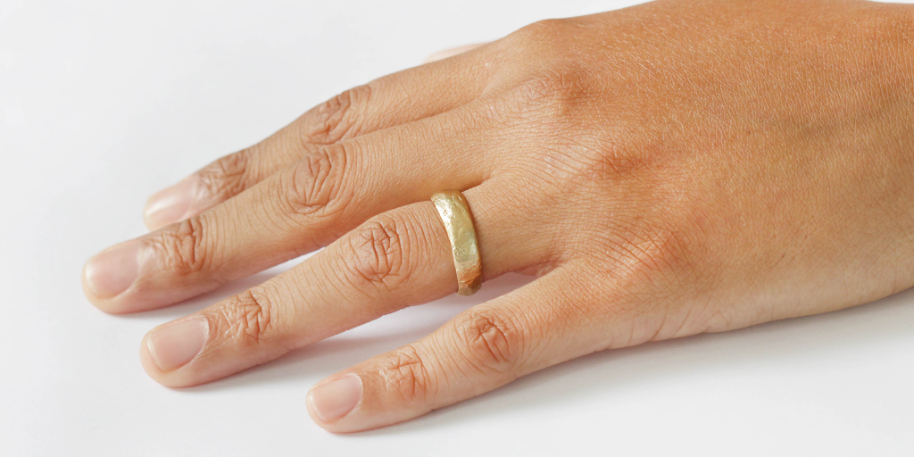 Wide Pebble Band Ring - Reticulated Gold or Silver Jewelry for Women - Perfect for Casual Wear, Parties, and Special Occasions