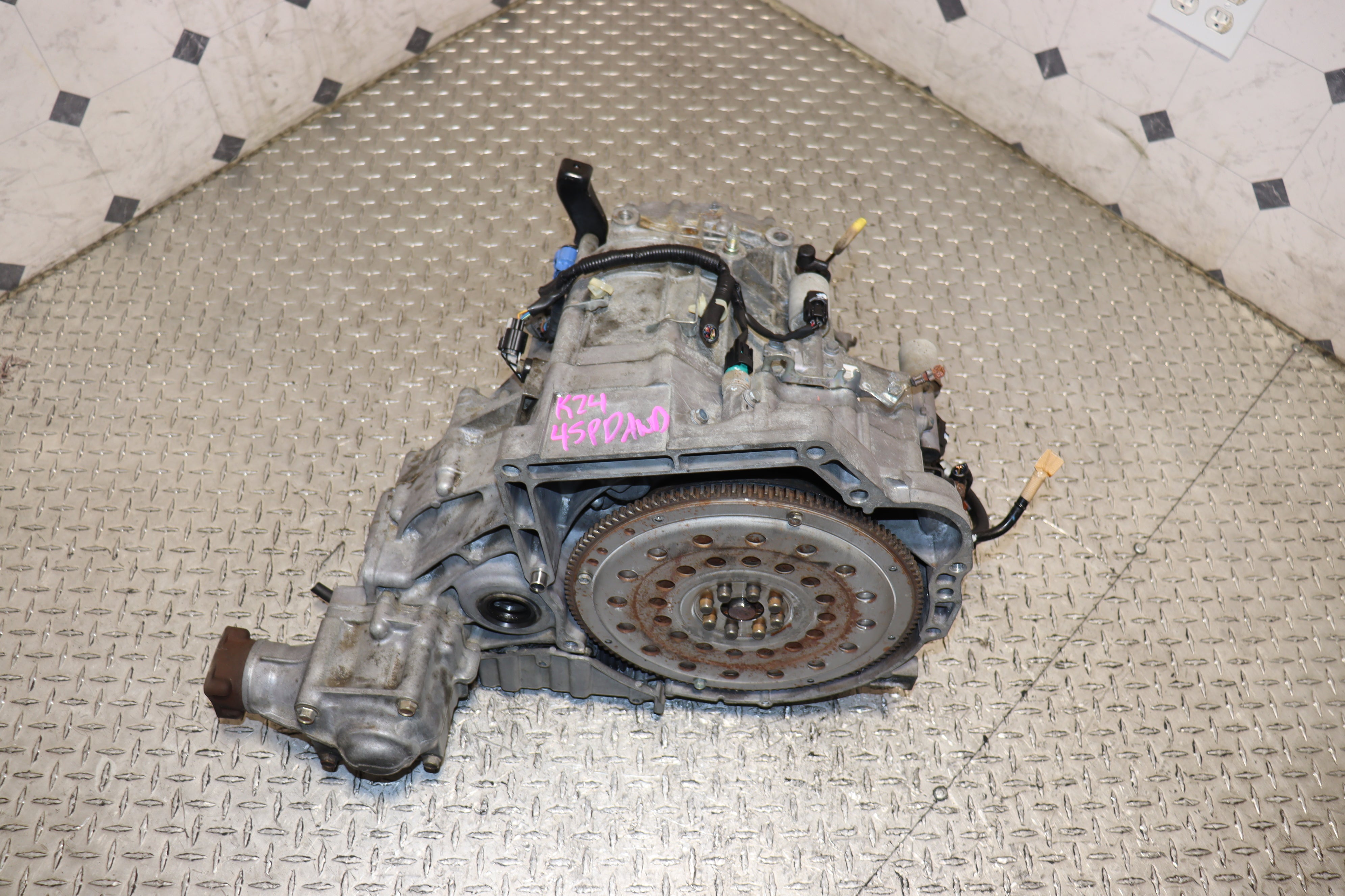 JDM K24A Automatic Transmission 4WD 4 Speed for 2002-2004 Honda CR-V AWD - Perfect for Engine Swap & Performance Upgrades