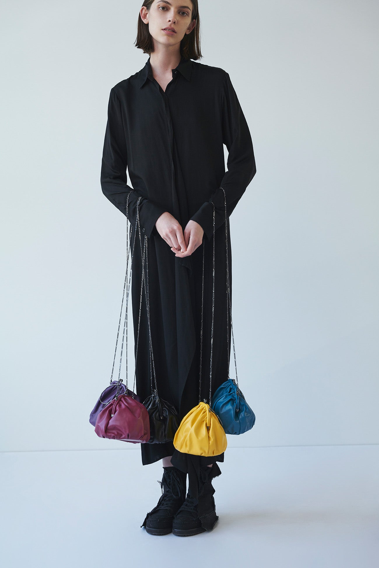Stylish Clasp Drape Pouch for Women - Trendy Crossbody Bag for Everyday Use, Travel & Shopping