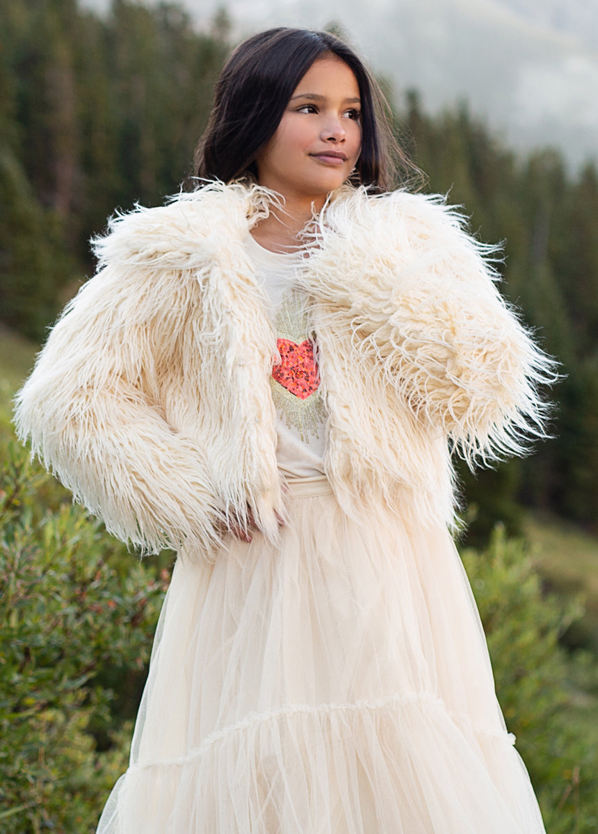 Luxury Cream Goldie Fur Coat for Women - Soft & Warm Winter Outerwear - Perfect for Parties, Weddings & Cold Weather Fashion