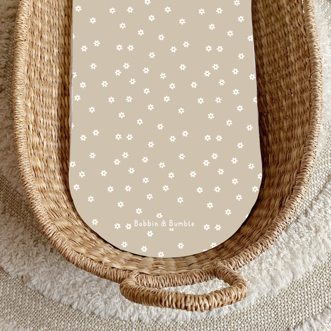 Neutral Daisy PVC Changing Basket Liner - Waterproof & Washable Baby Changing Pad Cover | Bobbin and Bumble | Perfect for Nursery, Diaper Changing Station & On-the-Go Parenting