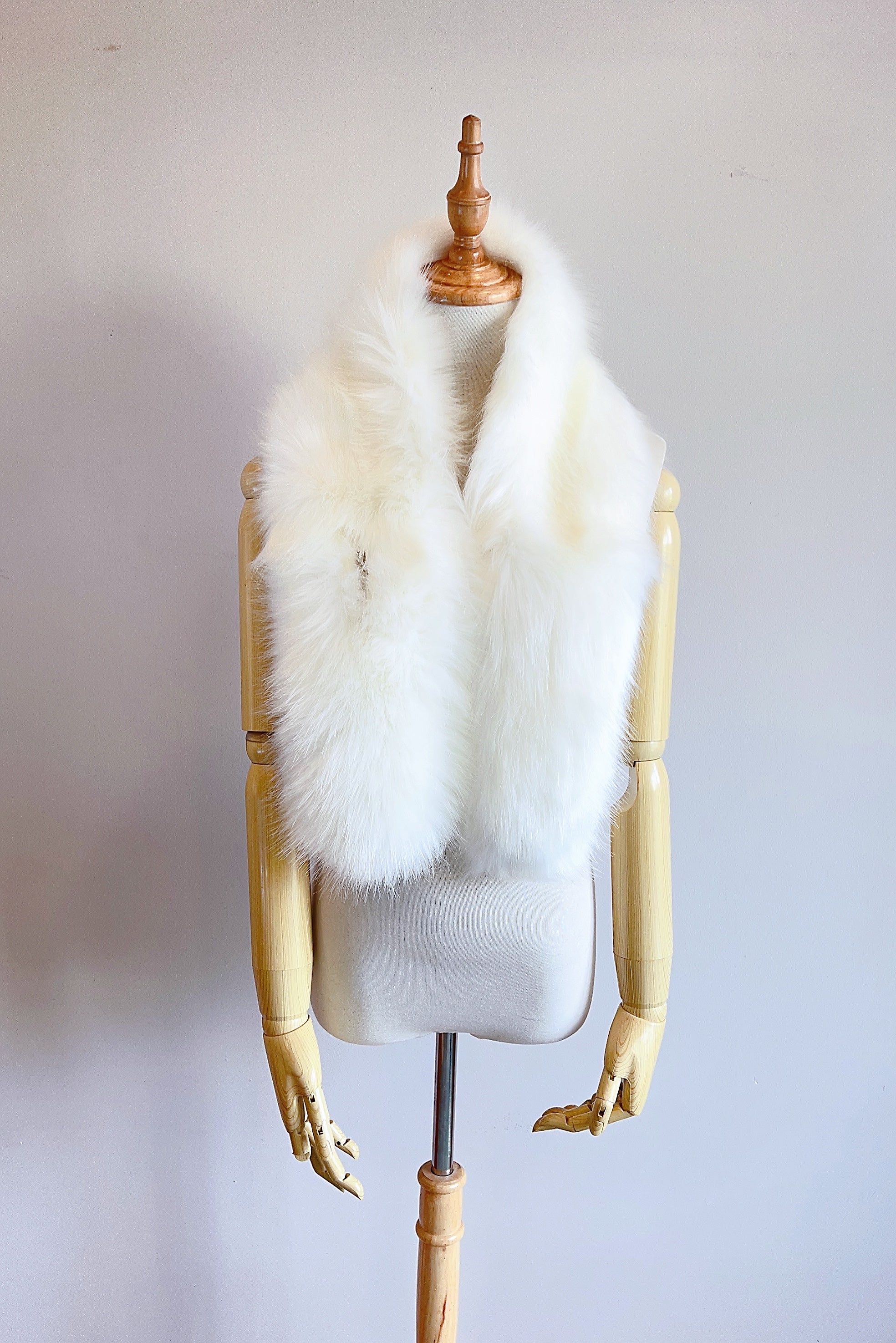 Luxury Fox Faux Fur Scarf - Soft Ivory Winter Shawl for Women - Elegant Bridesmaid Gift & Wedding Accessory - Perfect for Cold Weather, Holiday Parties, and Formal Events
