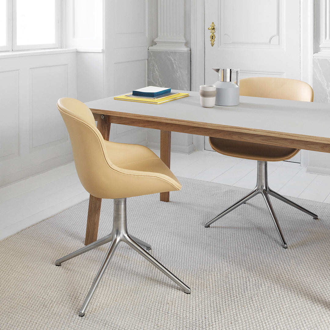 Ergonomic Hyg Chair with 4L Swivel Base & Full Upholstery - Comfortable Office Chair for Home & Workspace