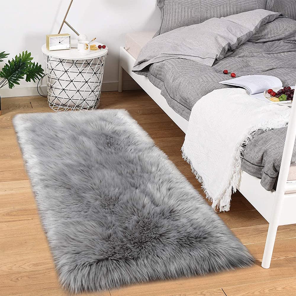 Luxury Faux Sheepskin Rug - Ultra Soft Fluffy Shaggy Area Rug for Bedroom, Living Room, Sofa & Floor - Home Decor Grey Carpet (2.6x5.9ft Rectangle) - Perfect for Cozy Winter Nights, Nursery Decor & Scandinavian Style Interiors