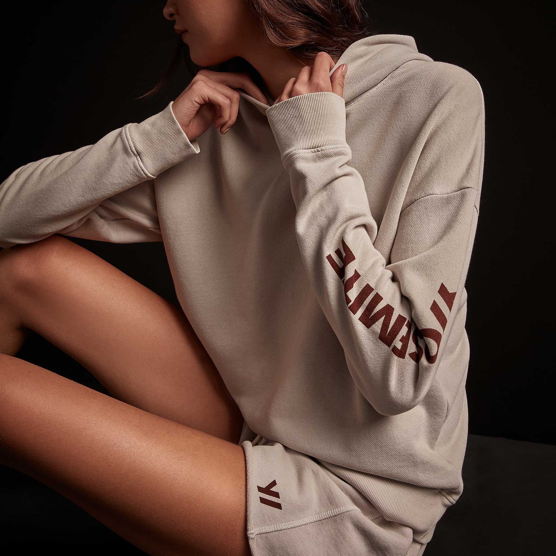 Trendy Graphic Pullover Hoodie for Men & Women - Pearl Pigment & Maroon Colors | Perfect for Casual Wear, Street Style & Outdoor Activities