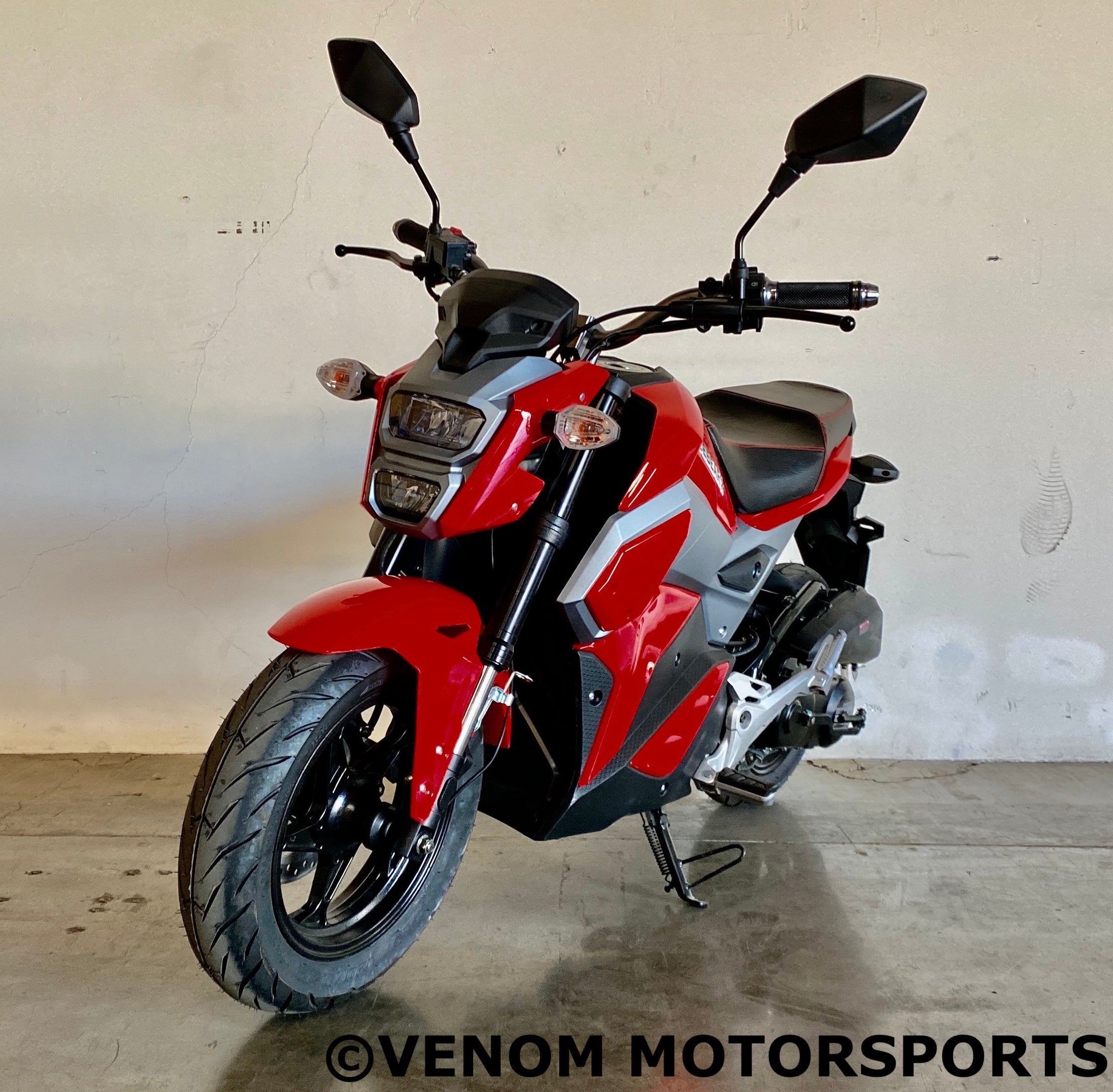 Venom Mini Max 50cc Automatic Motorcycle - Lightweight & Fuel Efficient for Commuting, Campus Riding & Urban Transportation