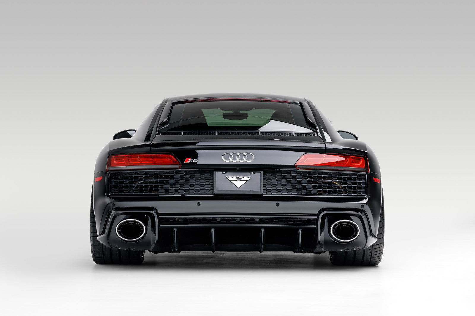 Audi R8 20 VPX 101 Liquid Smoke - High Performance Car Accessory for Racing & Car Enthusiasts - Perfect for Track Days & Auto Shows