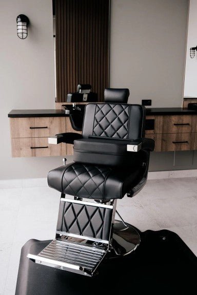 Lanvain Pacific Canada Barber Chair - Professional Salon Styling Chair for Hairdressers & Barbers - Heavy Duty Hydraulic Adjustable Stylist Chair for Salons, Barber Shops & Home Use