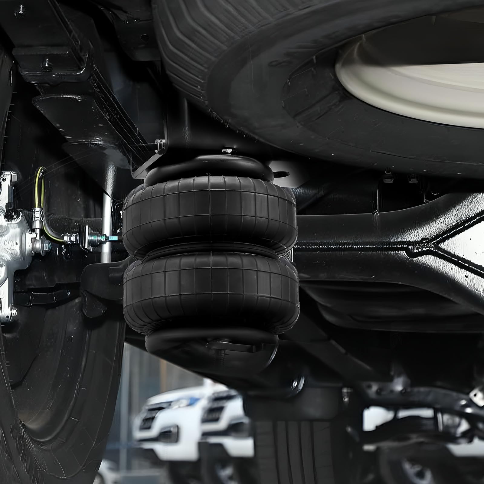 VEVOR Air Bag Suspension Kit for 2003-2018 Dodge Ram 2500/3500 4WD - 5000 lbs Capacity, 5-100 PSI Adjustable Air Springs - Perfect for Towing, Heavy Loads & Off-Road Adventures