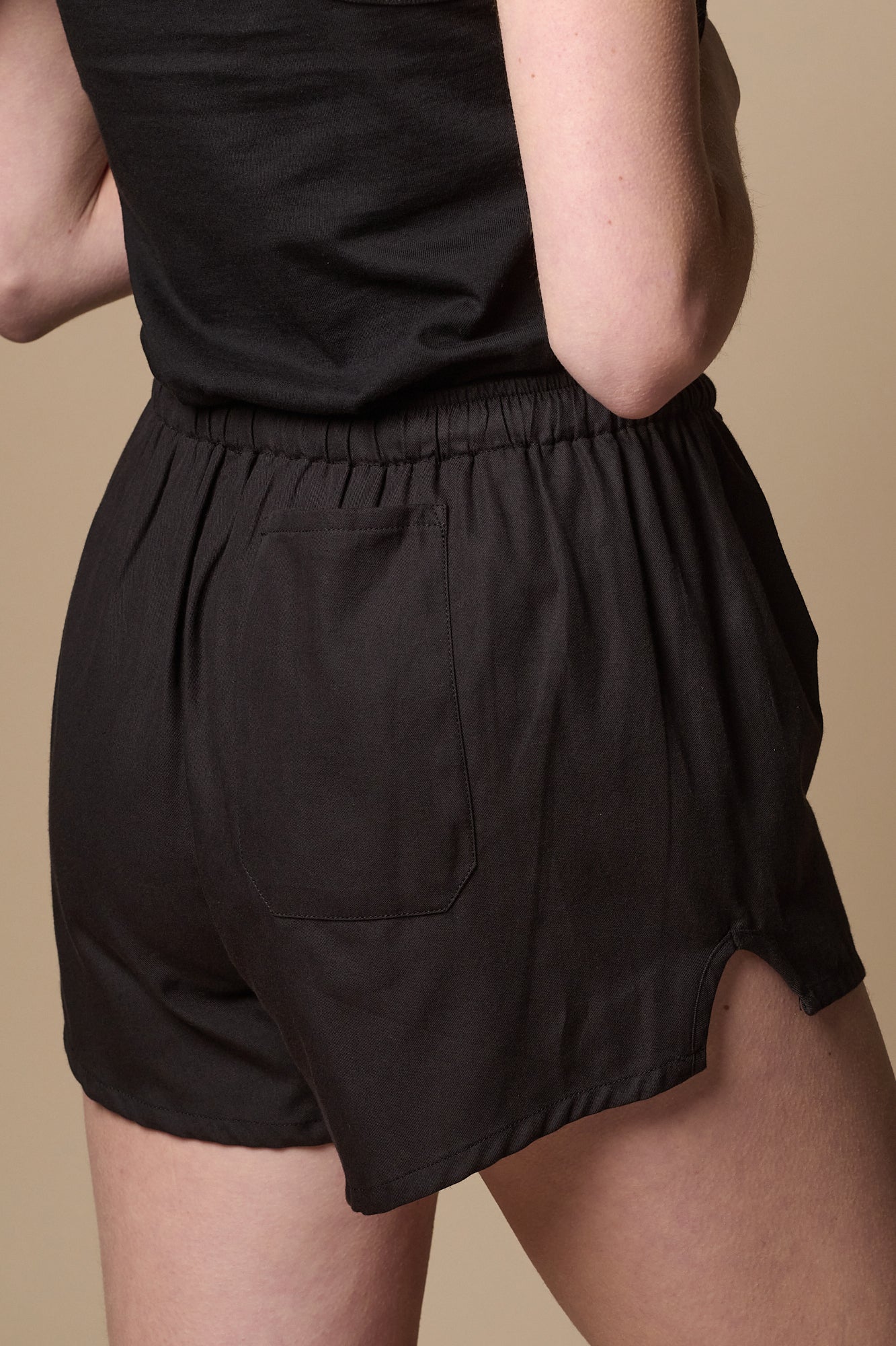 Eco-Friendly Women's Lightweight Sports Shorts - Breathable & Quick-Dry Black Athletic Shorts for Running, Yoga & Gym Workouts