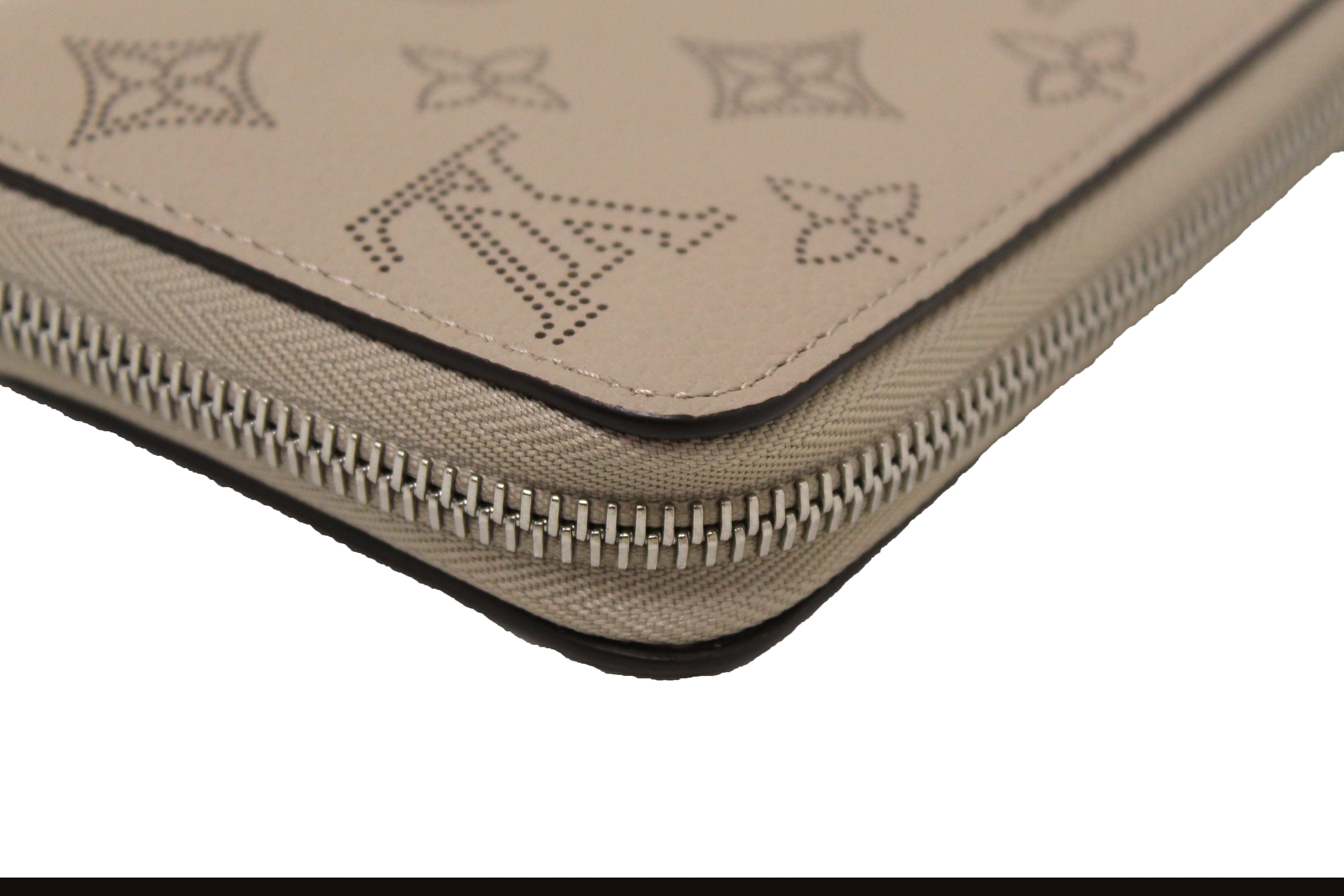 Authentic Louis Vuitton Galet Mahina Leather Zippy Wallet for Women | Luxury Designer Zip Around Wallet | Perfect for Everyday Use, Travel & Gift Giving