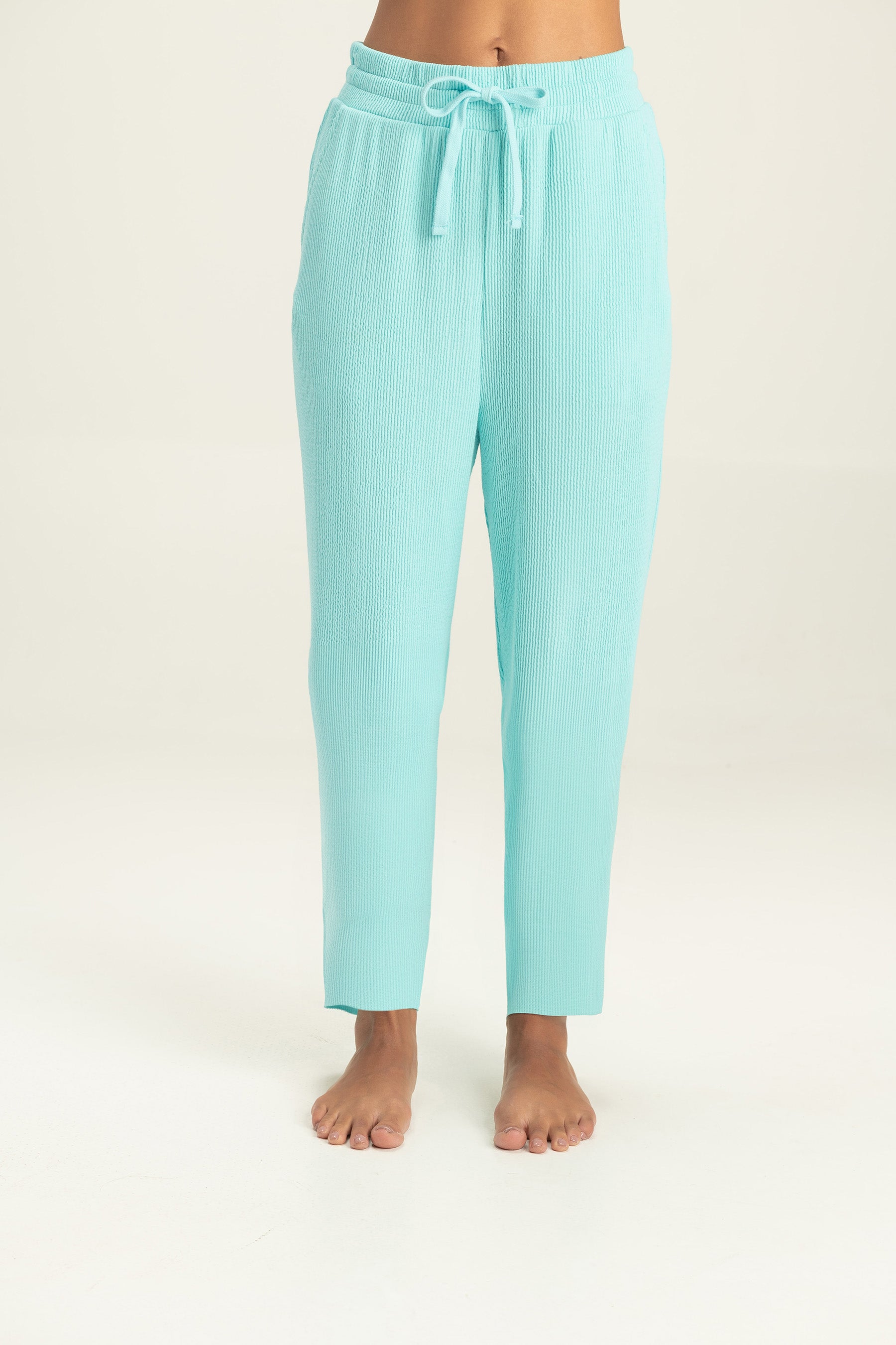 Swell Pants 453239 - Comfortable & Stylish Women's Yoga Pants for Workout, Lounge & Everyday Wear