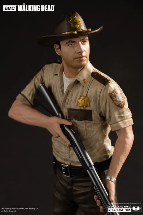 The Walking Dead TV Series Rick Grimes 1/8 Scale Action Figure - Collectible Zombie Apocalypse Character Model for Fans & Display
