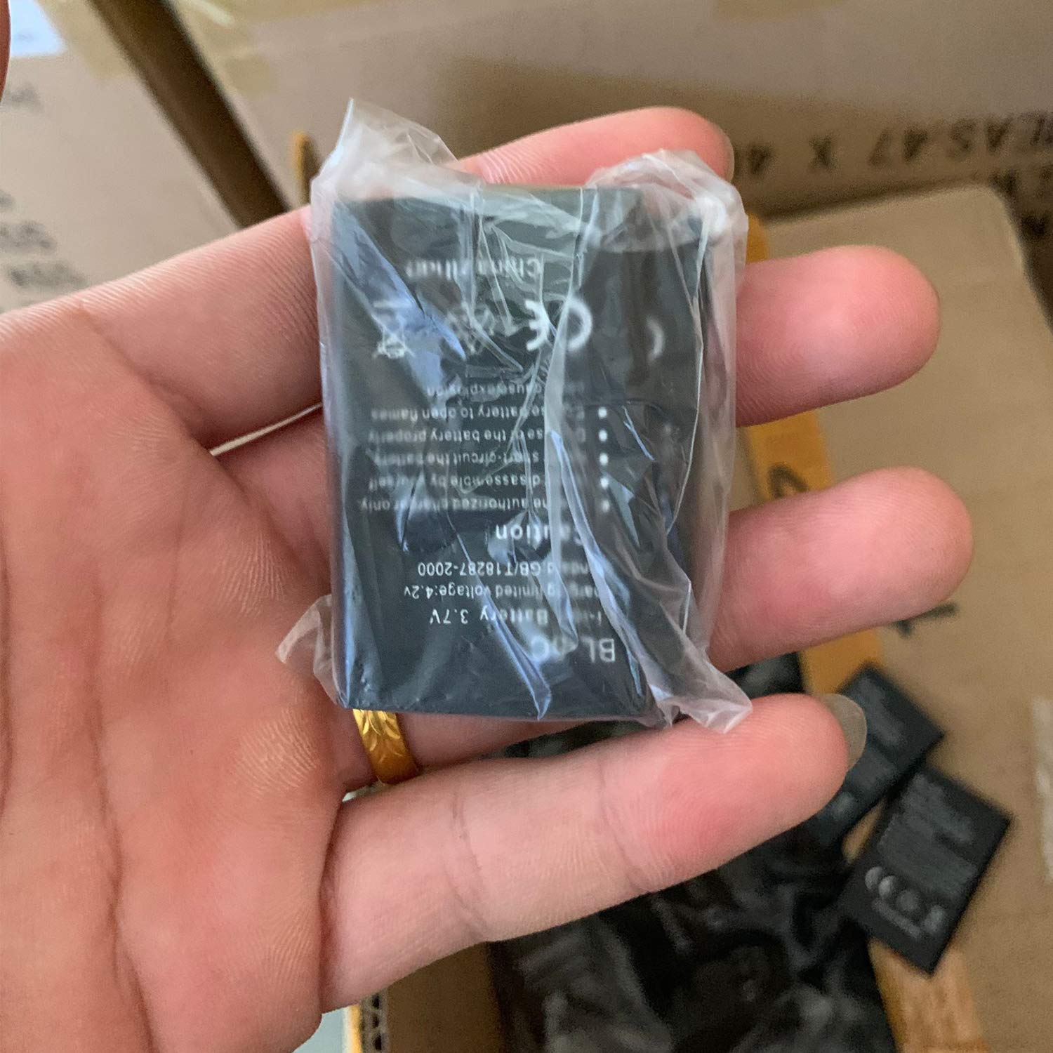 BL-5C 3.7V 1050mAh Rechargeable Li-ion Battery with Current Protection - Compatible with Gameboy Handheld Console, Household Radios & More (1 Pack, Black) | Perfect for Gaming, Emergency Power & Portable Electronics