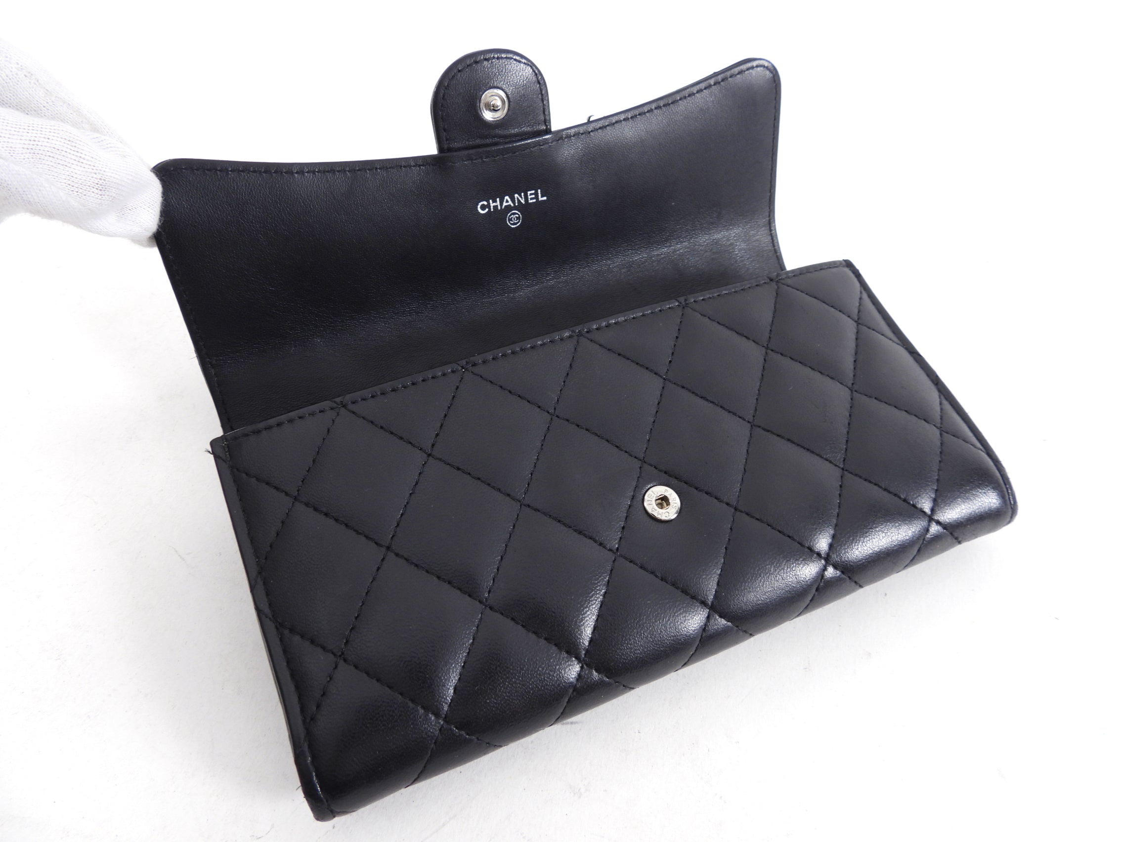 Chanel Black Lambskin Quilted Leather CC Flap Continental Wallet for Women | Luxury Designer Clutch Purse | Perfect for Evening Events, Parties & Special Occasions