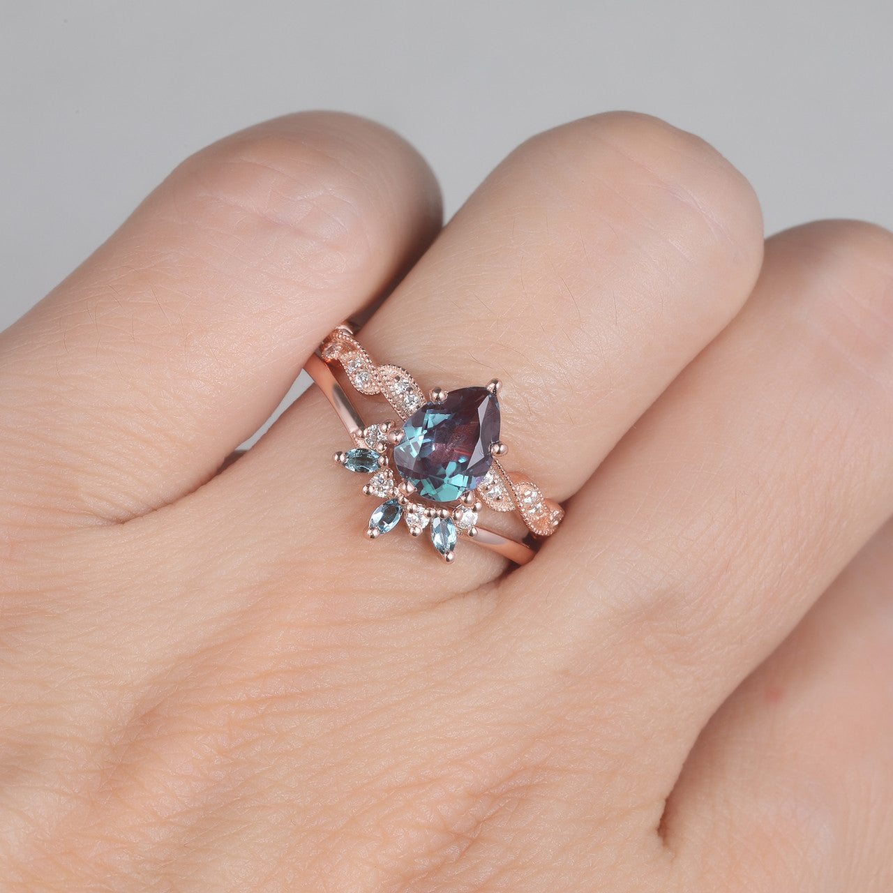 Exquisite Floral Alexandrite Diamond Engagement Ring Set in Rose Gold with Color Changing Stone | Perfect for Wedding, Proposal & Anniversary Gifts