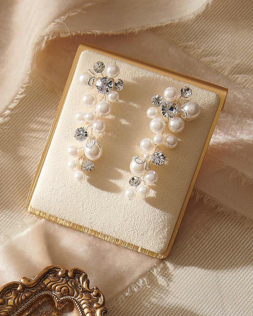 Bianca Pearl Earrings for Women - Elegant White Freshwater Pearl Stud Earrings - Perfect for Weddings, Parties & Everyday Wear