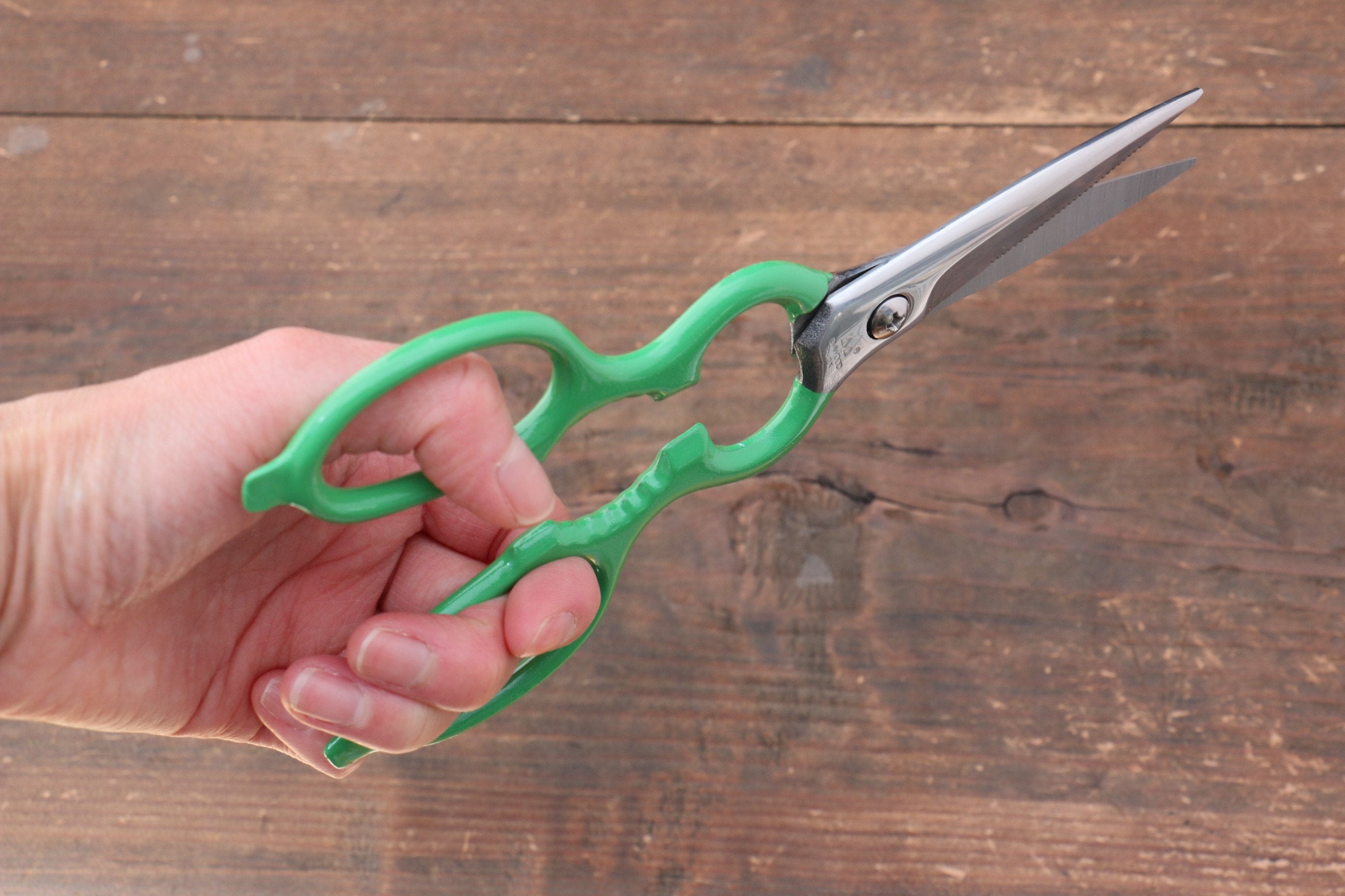 Premium MT Stainless Steel Scissors - Sharp Heavy Duty Kitchen & Craft Scissors for Cutting Fabric, Paper, Herbs - Ideal for Home, Office & DIY Projects