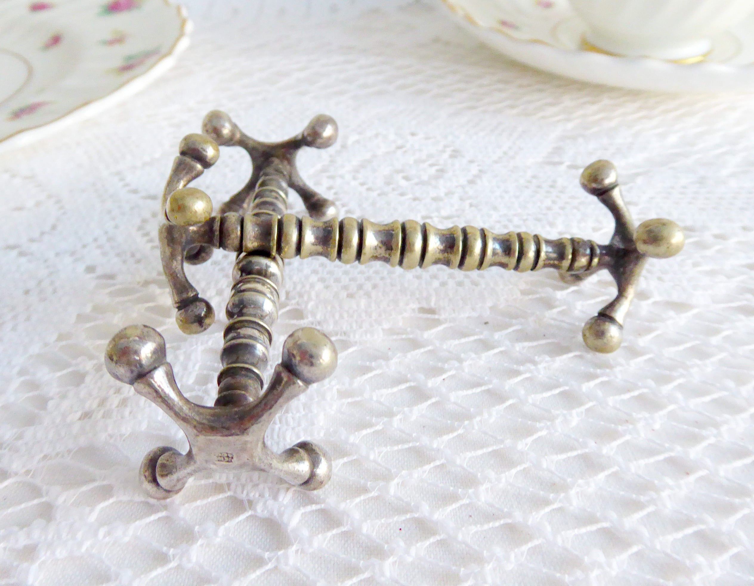 Antique English Edwardian Cutlery Rests - Pair of Turned Bar with Ball Ends (1890-1910) by Wilkinson | Perfect for Vintage Table Settings, Tea Parties & Collectors