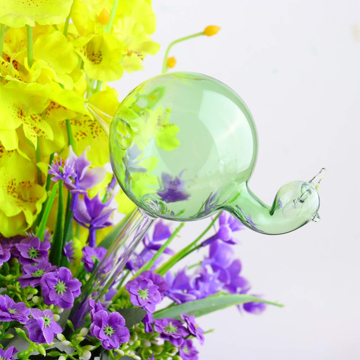 Automatic Self-Watering Plant Pots - Clear Hanging Wall Planters with Water Dispenser for Indoor/Outdoor Flowers, Bulb Vases & Household Plants | Perfect for Balcony, Garden & Home Decor