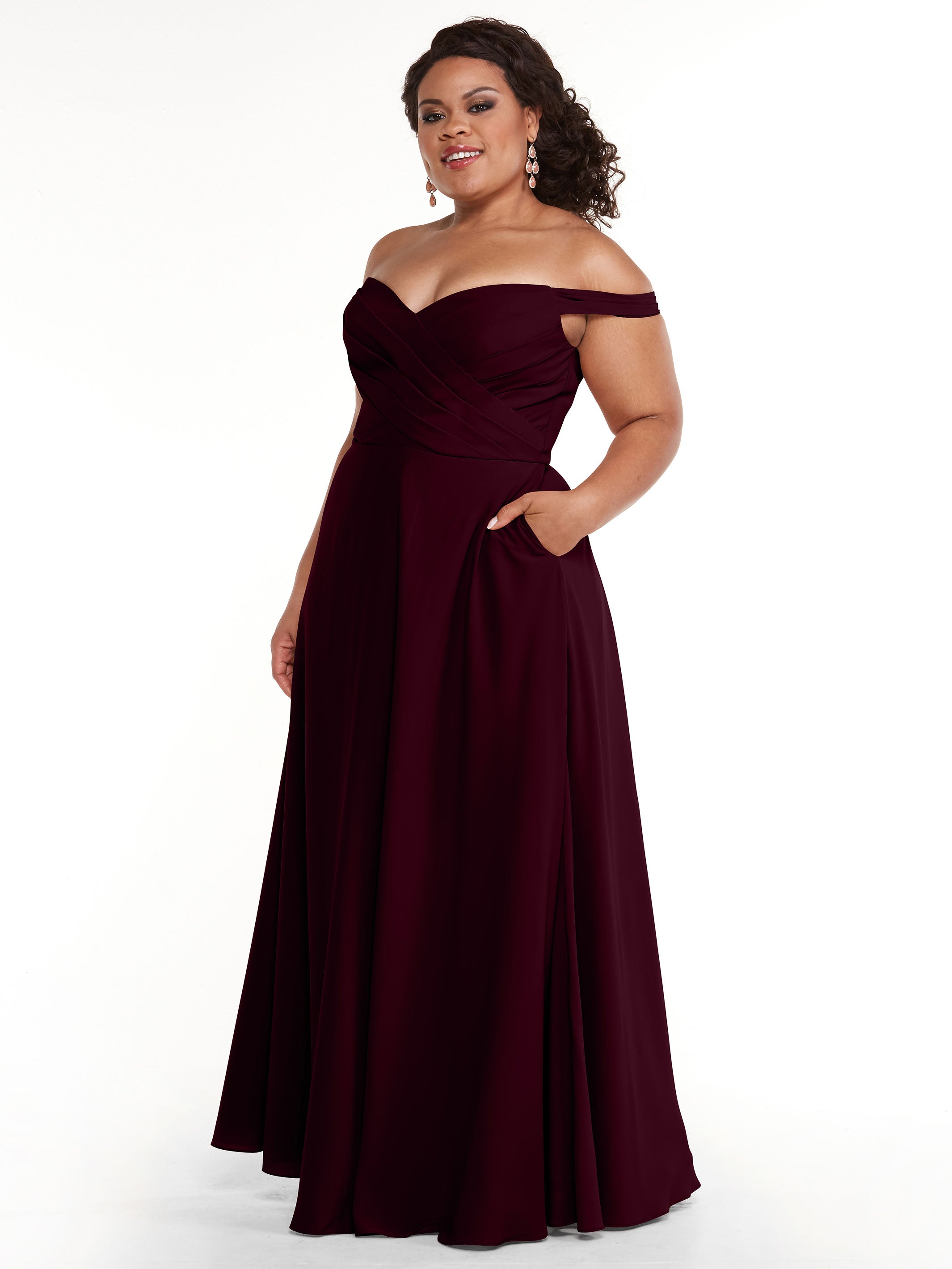 Elegant 83018 Stretch Chiffon Bridesmaid Dress with Pleated Sweetheart Neckline - Perfect for Weddings, Formal Events & Special Occasions