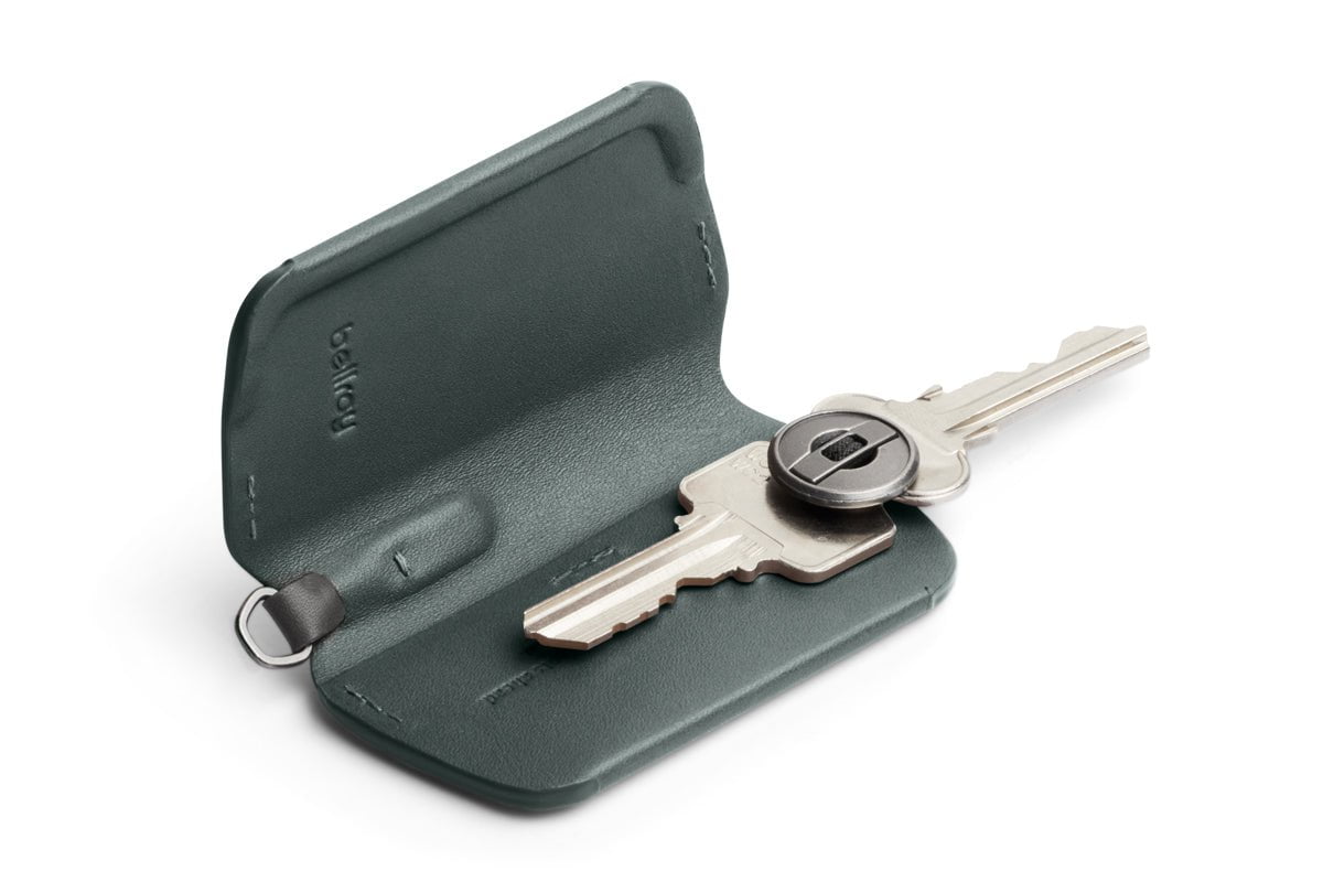 Bellroy Key Cover Plus Third Edition - Premium Leather Key Organizer for Keys, Cards & Cash | Slim & Durable RFID Protection | Perfect for Travel, Work & Everyday Carry (EDC)