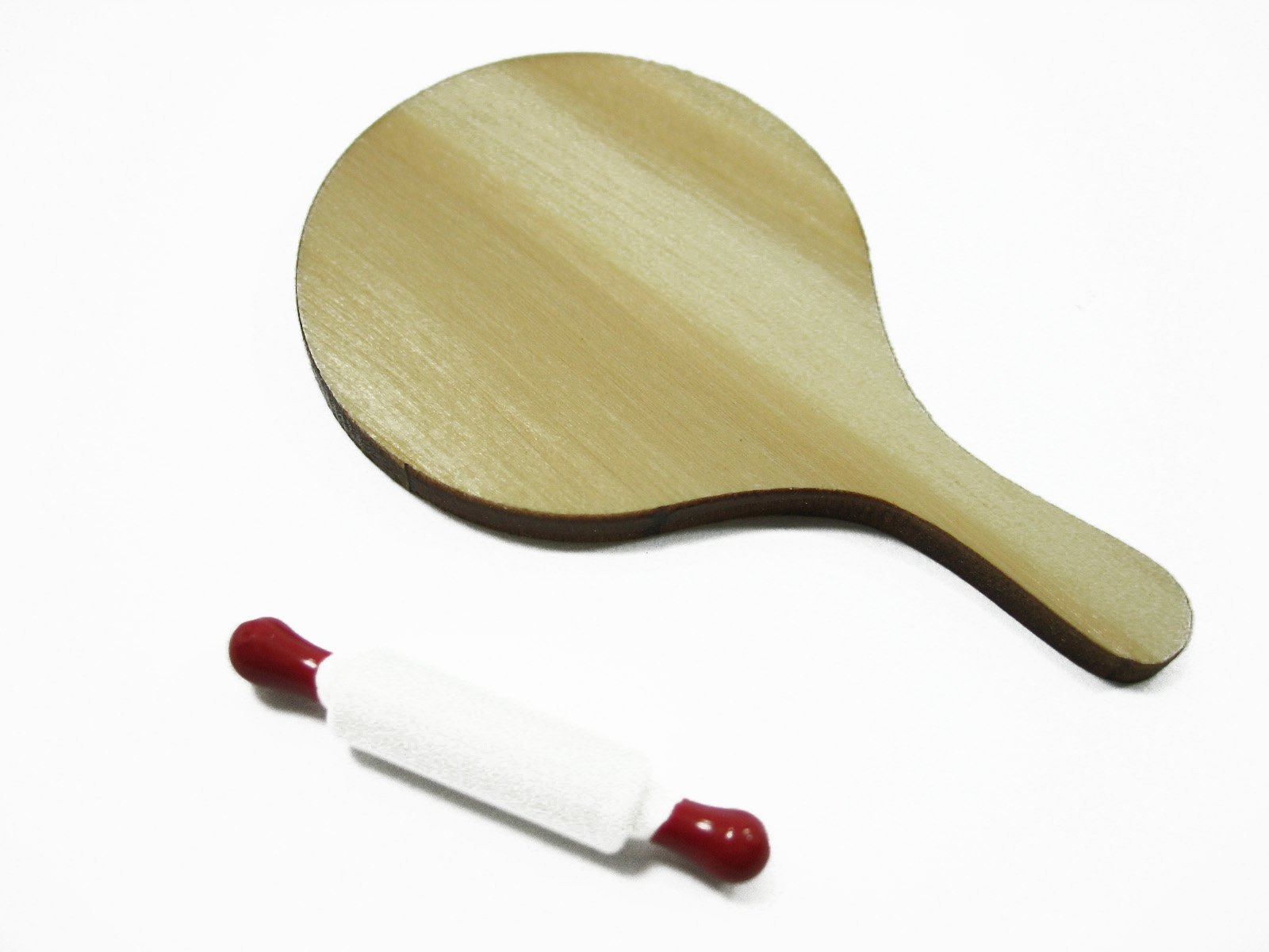 Non-Stick Pizza Pan Set with Wooden Cutting Board - 3-Piece Kitchen Accessories for Baking & Cooking | Perfect for Dollhouse Miniatures & Home Decor (Model 13399)