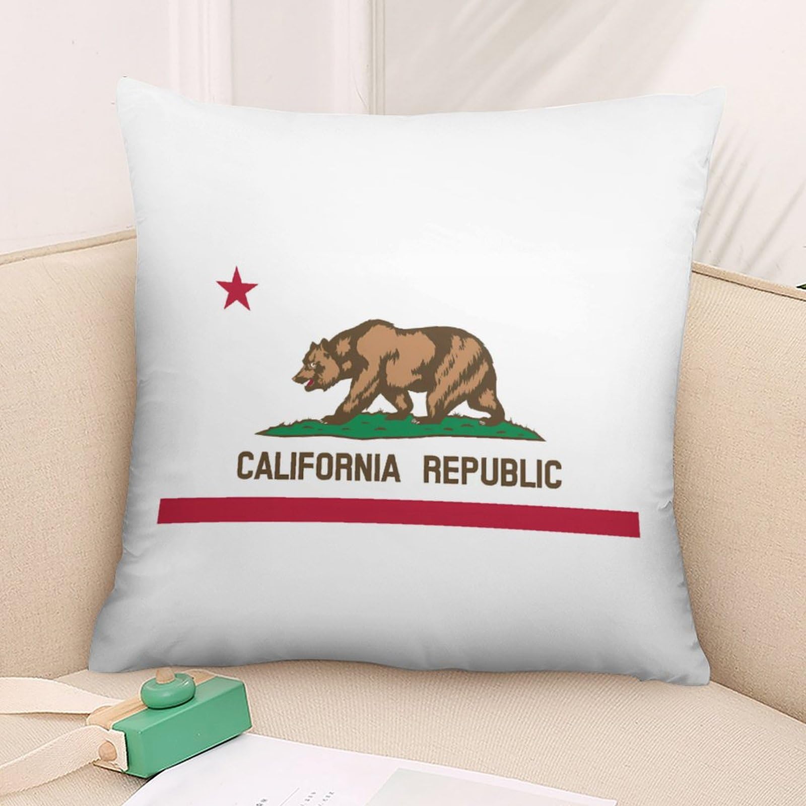California Bear Flag Polyester Pillow Cases - Soft 14x14 Inch Decorative Pillow Covers for Sofa, Bed & Home Decor | Durable & Smooth Cushion Covers for Living Room, Office & Outdoor Use