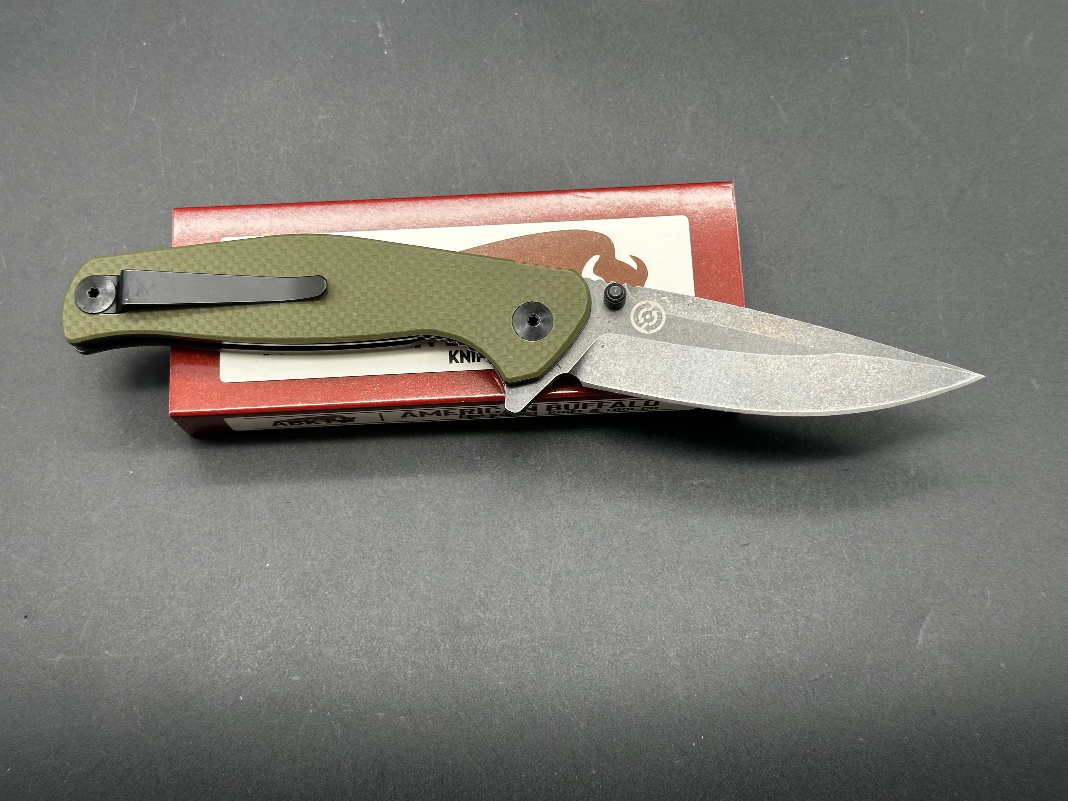 Ironfly Superfly & American Buffalo Knives Combo Set - High-Quality Hunting & Outdoor Survival Knives for Camping, Hiking, and Bushcraft Adventures