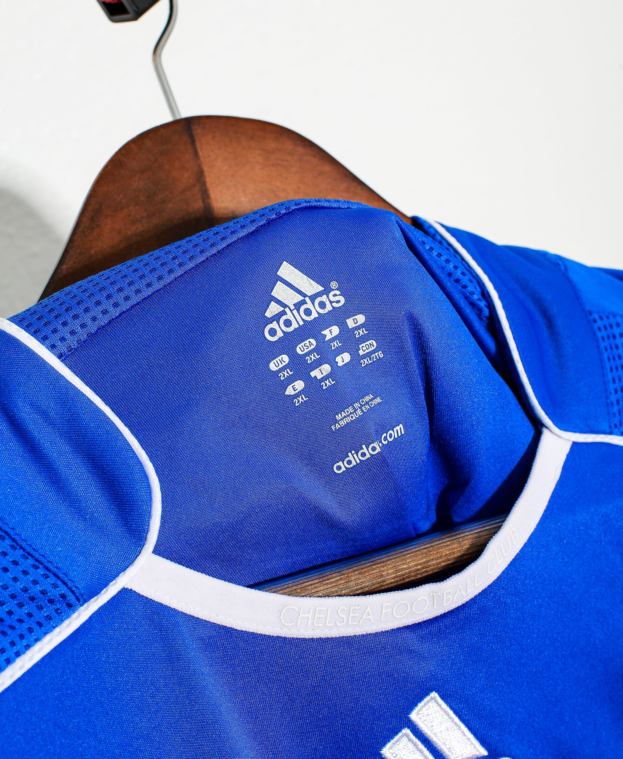 2006 Chelsea FC Home Jersey #11 Didier Drogba XXL - Vintage Soccer Shirt for Fans, Collectors & Match Days