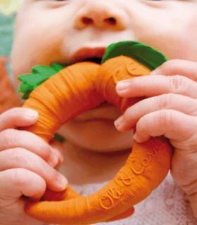Oli&Carol Cathy the Carrot Teething Toy - Natural Rubber Baby Teether for Soothing Sore Gums - Safe & BPA-Free Infant Chew Toy for Teething Babies - Perfect for Home, Travel & Daycare Use