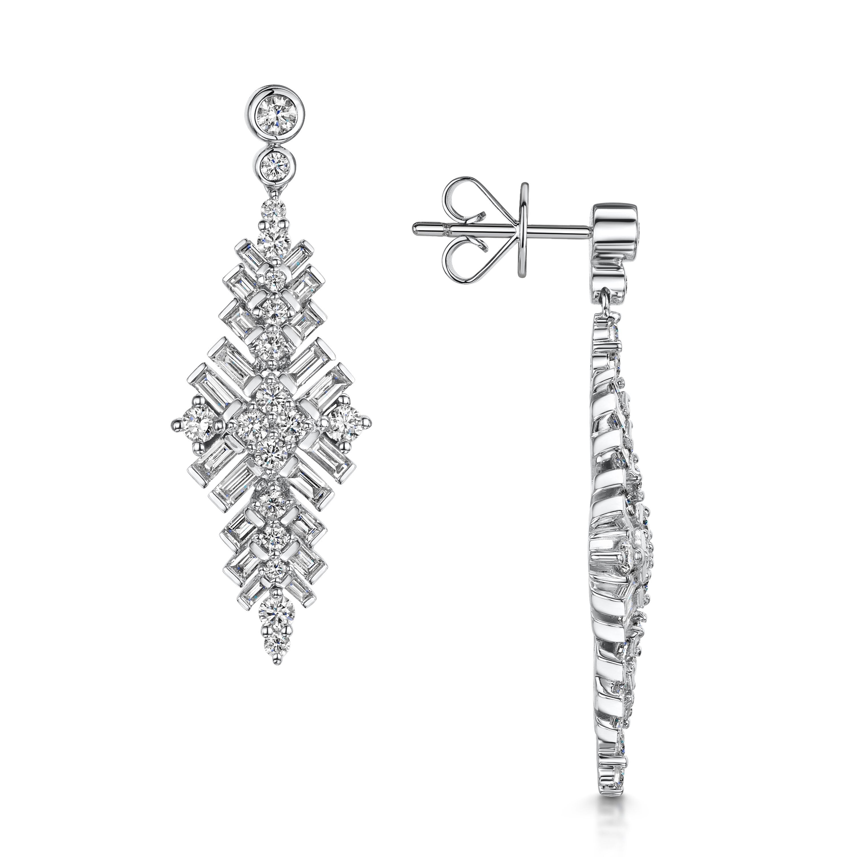 18ct White Gold Baguette & Brilliant Cut Diamond Earrings 2.30ct - Elegant Stud Earrings for Women, Perfect for Weddings, Anniversaries & Special Occasions