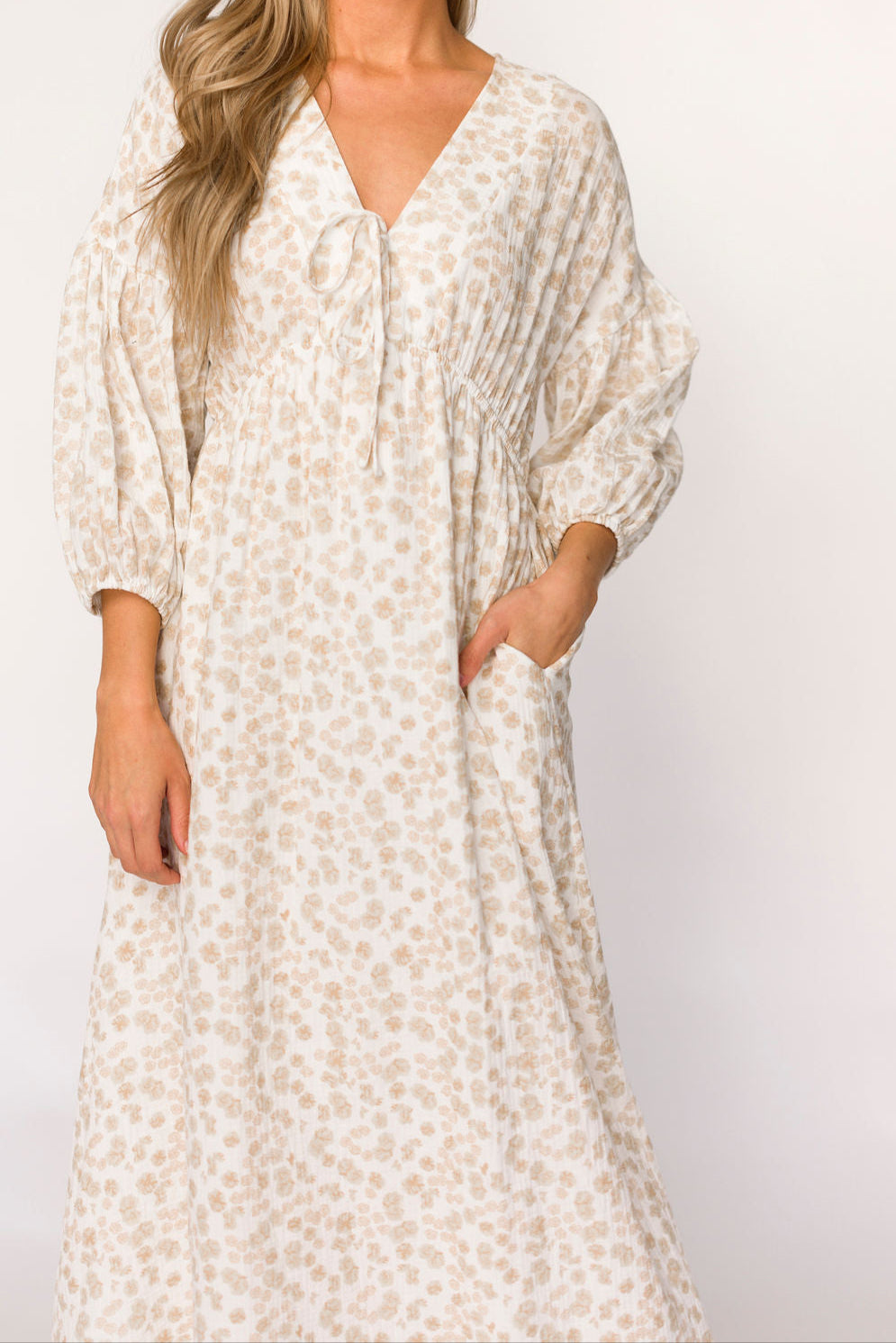 Hunter 100% Cotton Gauze Midi Dress - Natural/Fawn Floral Print | Bump Friendly Maternity Dress | Perfect for Summer, Beach & Pregnancy Photoshoots