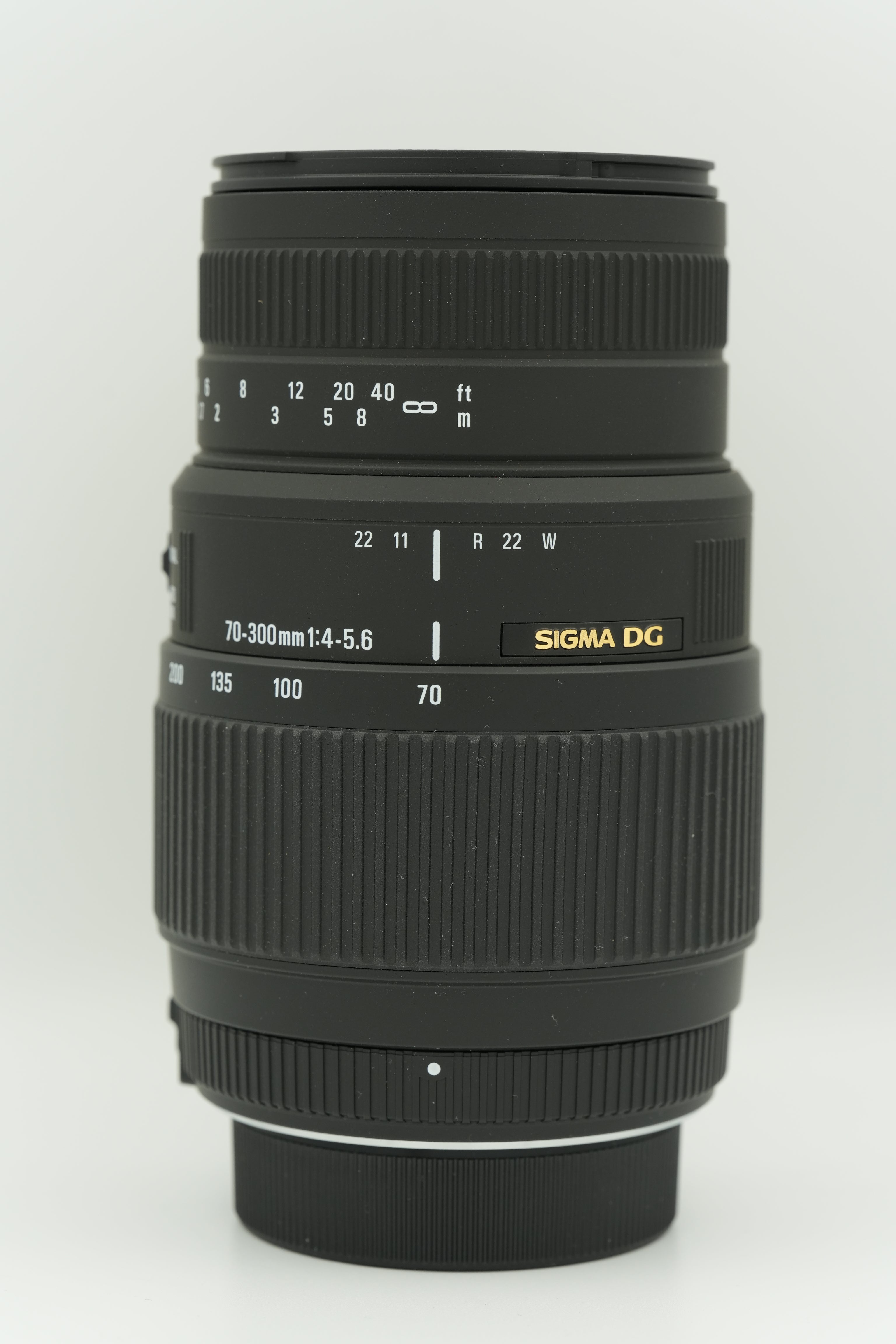 Used Sigma 70-300mm f/4-5.6 DG Macro Telephoto Zoom Lens for Nikon F Mount DSLR Cameras - Perfect for Wildlife, Sports & Nature Photography
