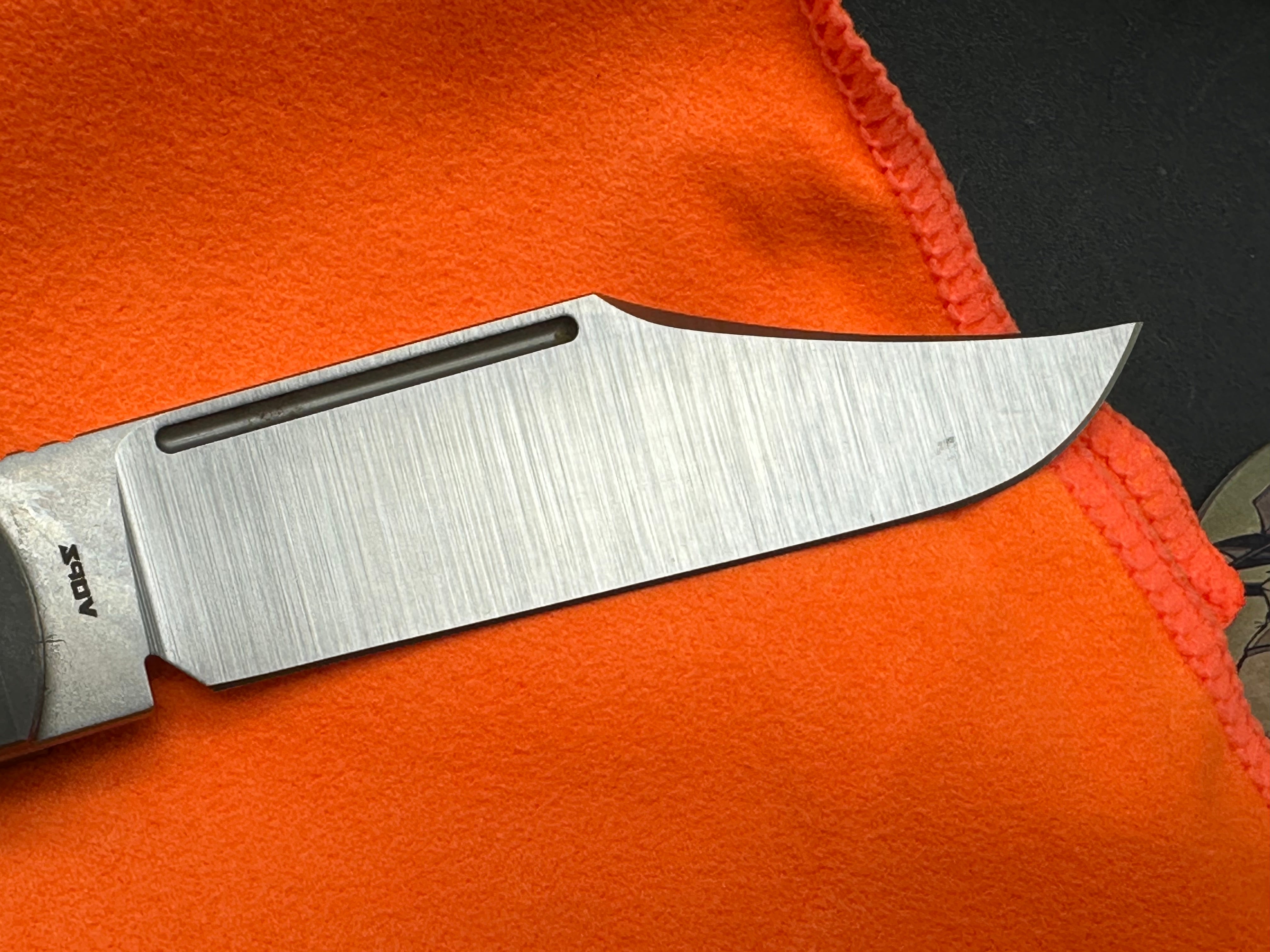 Jack Wolf Gunslinger Arctic Storm Fat Carbon Pocket Knife - EDC Folding Knife for Outdoor, Camping, Hiking & Everyday Carry