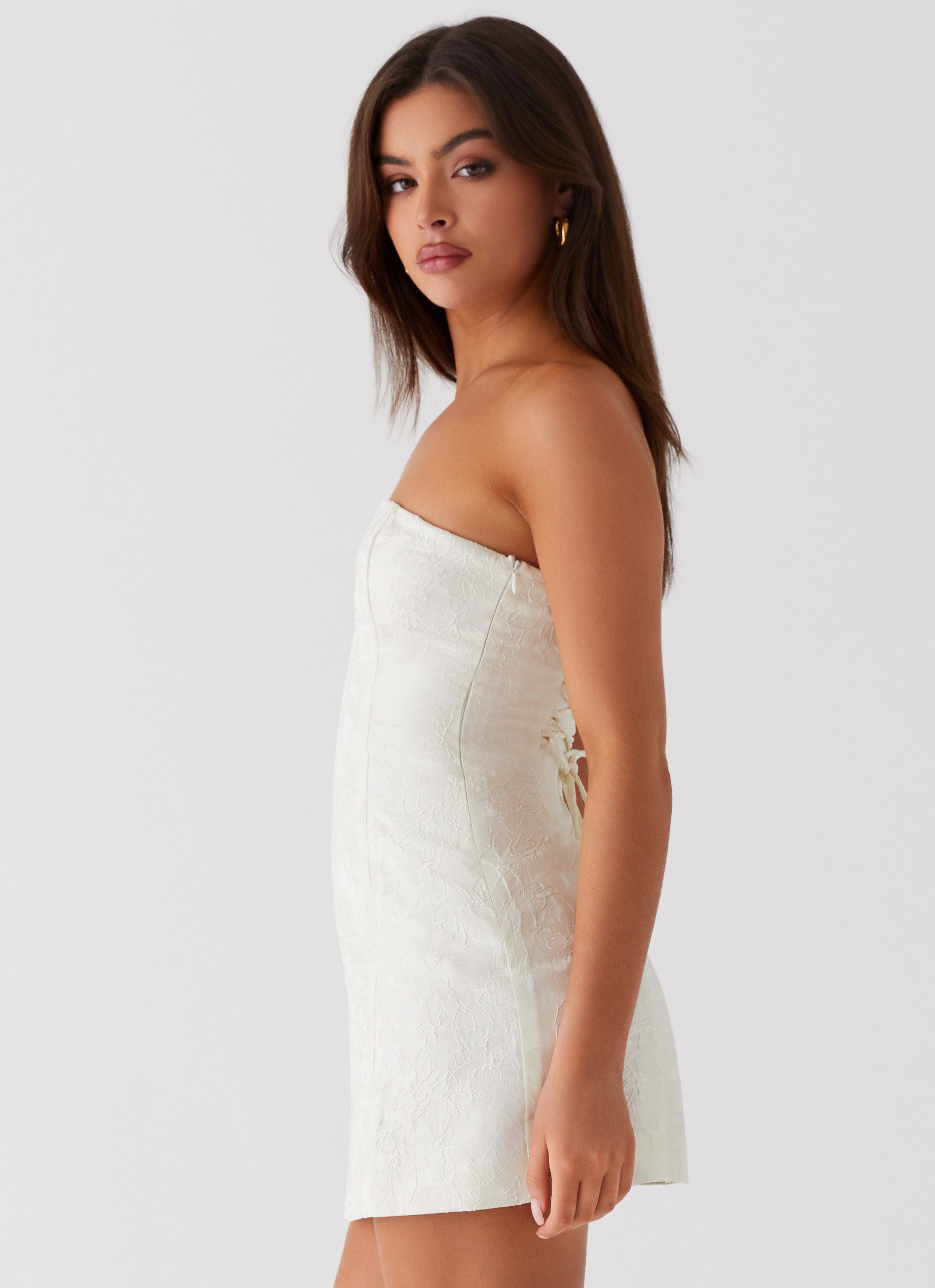 Elegant Strapless Mini Dress in Ivory - Perfect for Weddings, Parties & Date Nights | Women's Fashion