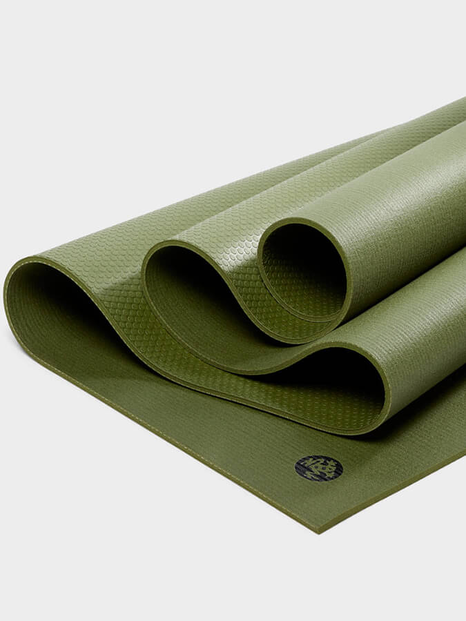 Premium Manduka PRO Yoga Mat 6mm - Extra Thick Non-Slip Eco-Friendly Exercise Mat for Hot Yoga, Pilates & Home Workouts - Ideal for Professional Yogis & Fitness Enthusiasts
