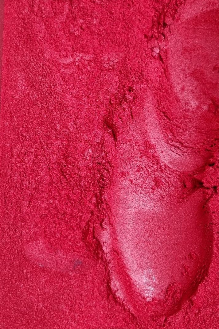 Hot Pink Pigment Powder by Get Inspired - 25g (0.88oz) for DIY Cosmetics, Soap Making, Candle Coloring & Arts & Crafts Projects