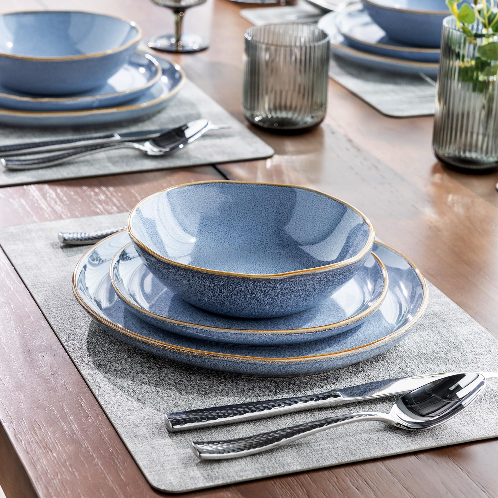 AmorArc Handmade Ceramic Dinnerware Set - 18-Piece Reactive Glaze Plates & Bowls | Chip & Crack Resistant, Dishwasher & Microwave Safe | Perfect for Family Dinners, Restaurant-Style Serving & Entertaining (Service for 6)